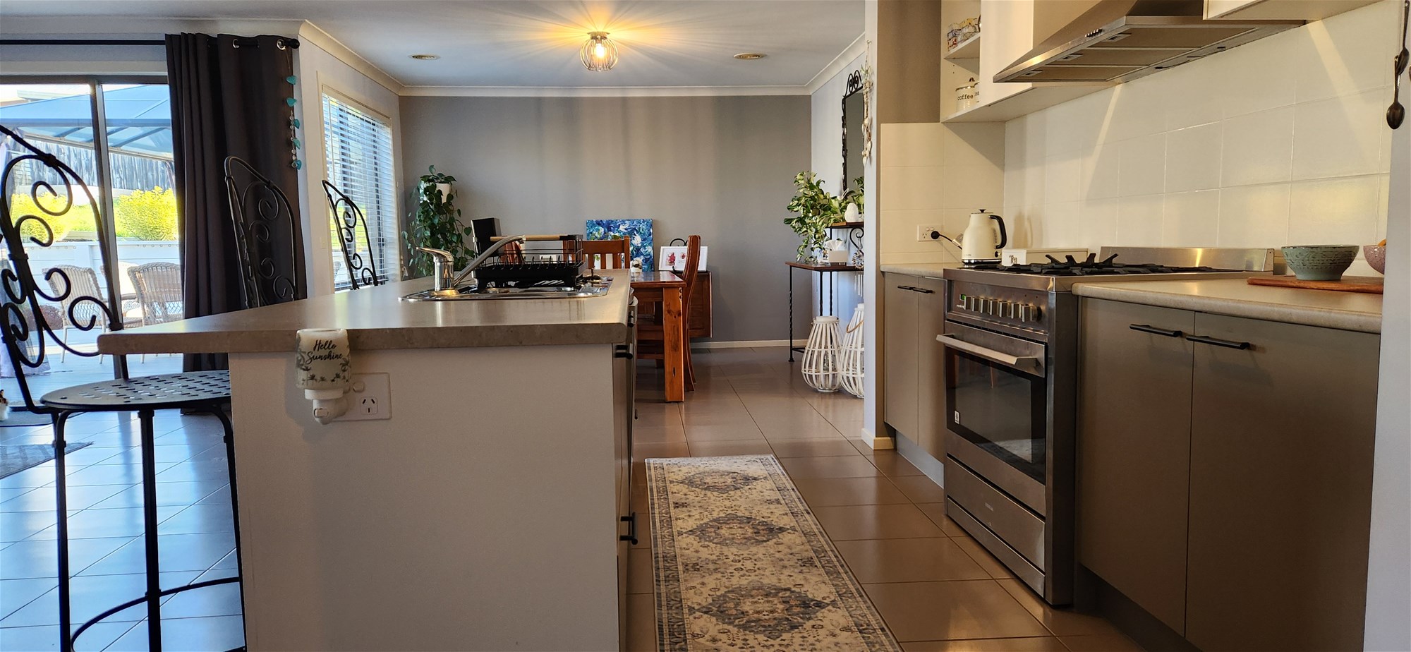 Family Home in Newlands Arm: 10