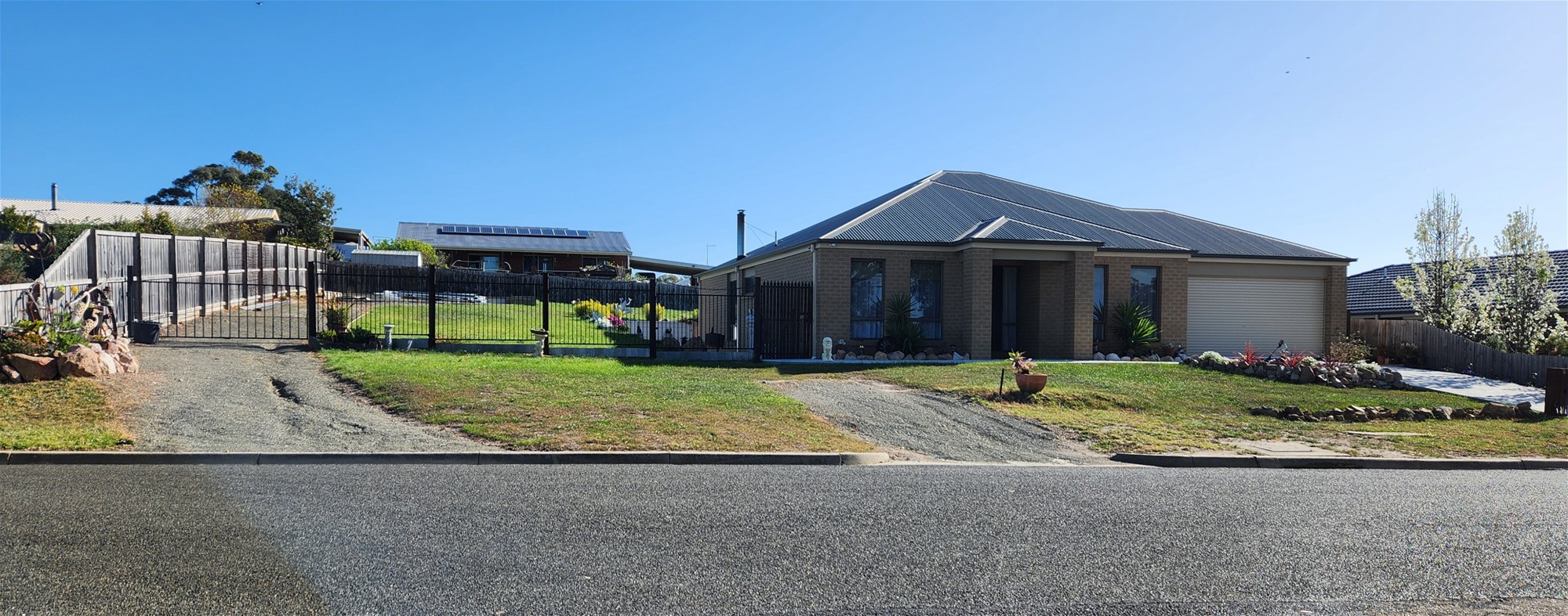 Family Home in Newlands Arm: 22