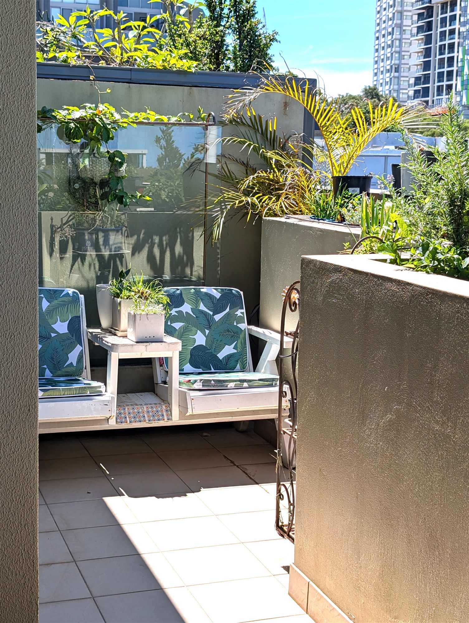 Luxury Dual-Level Penthouse Living with 14