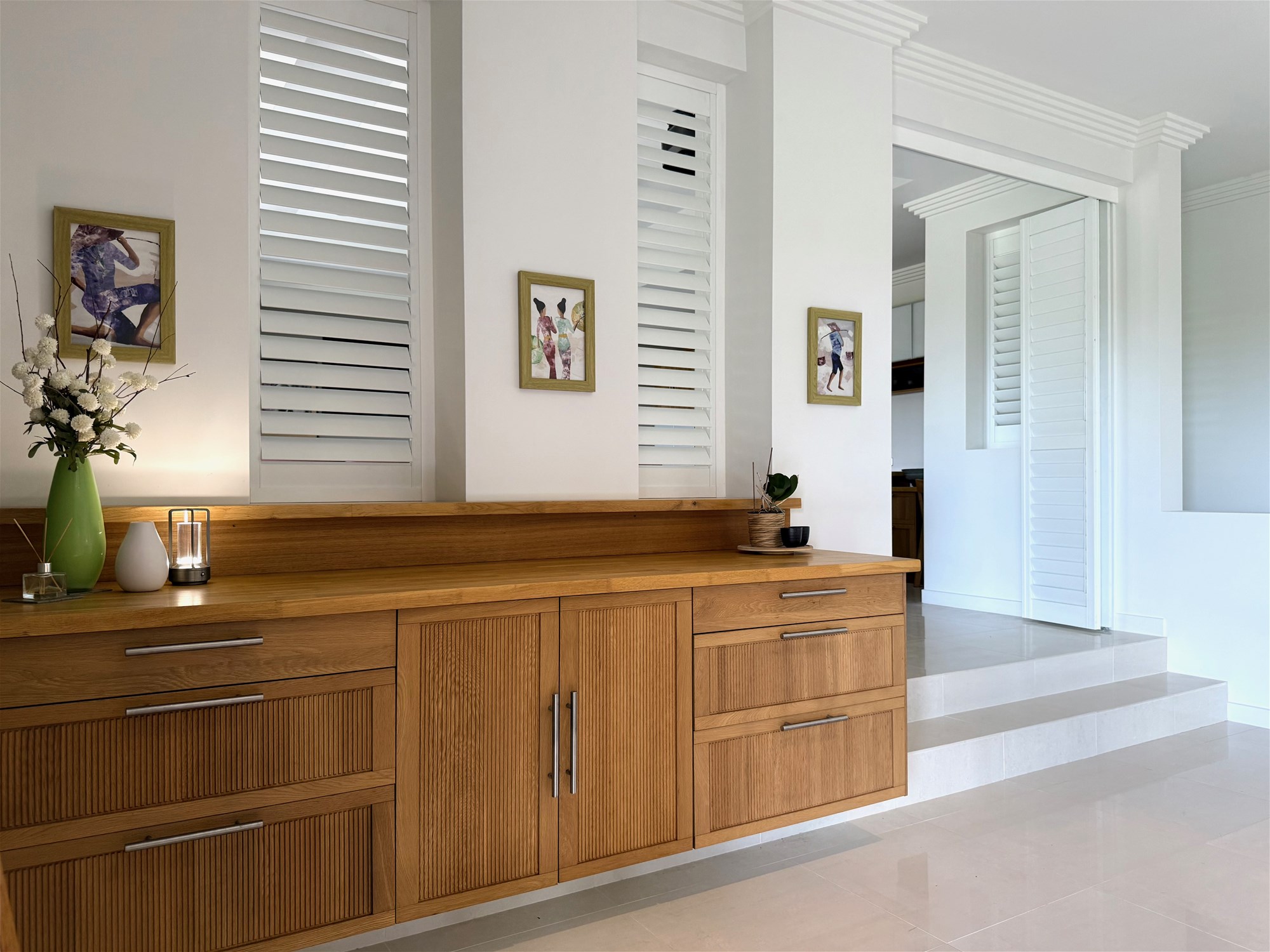 ACREAGE LIFESTYLE CLOSE TO THE 15