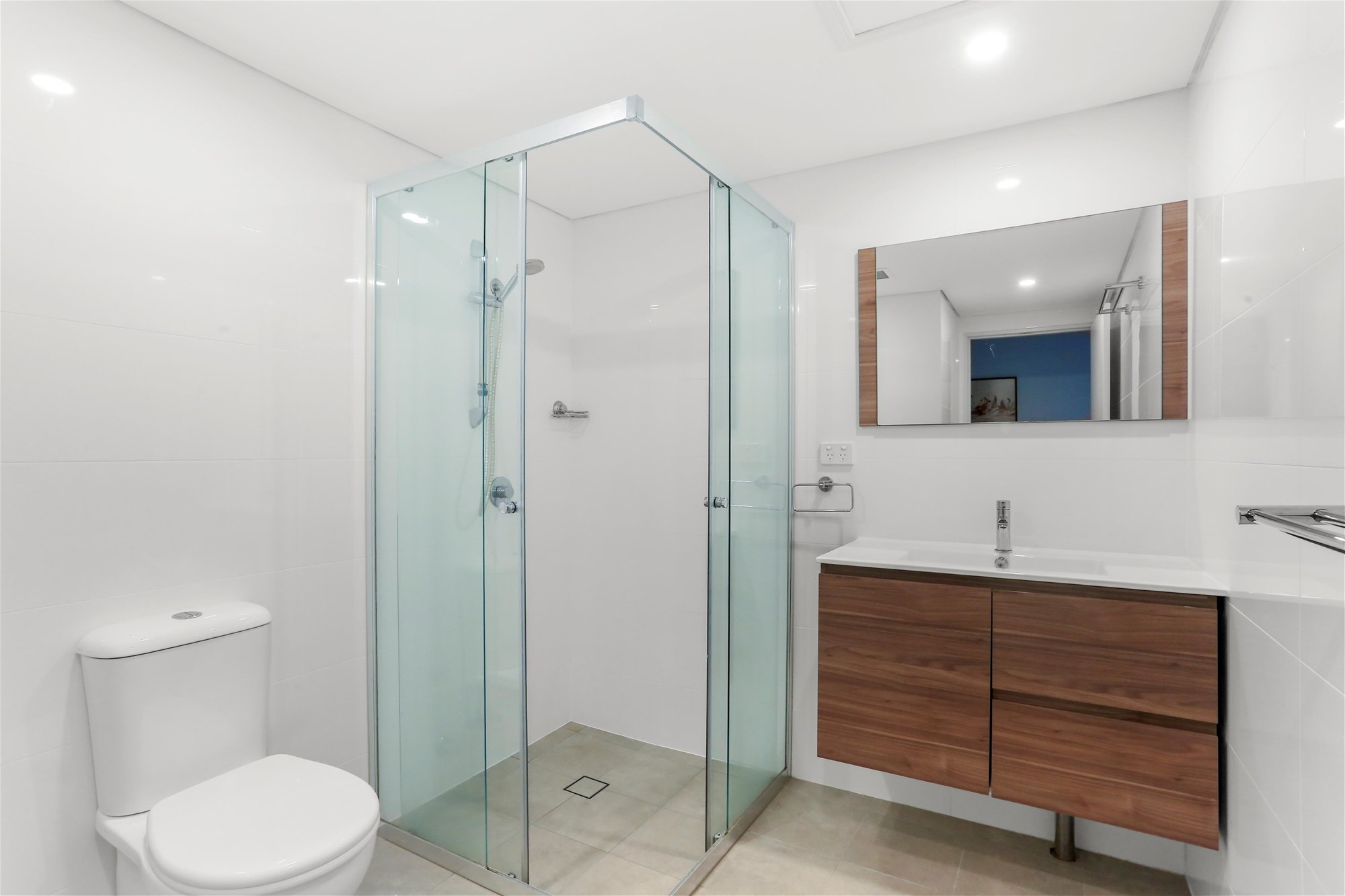 Chic Apartment with Very Large 9