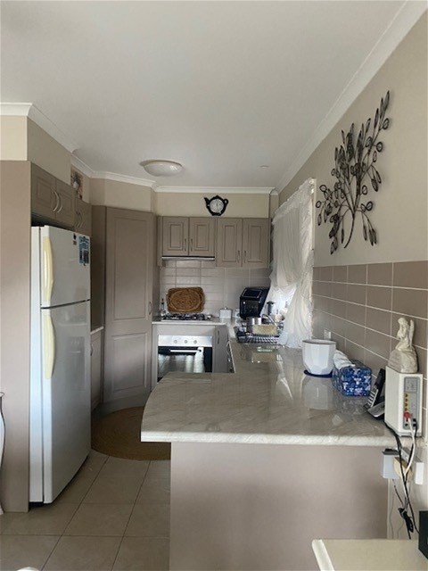 Stunning Home, room for 2 13
