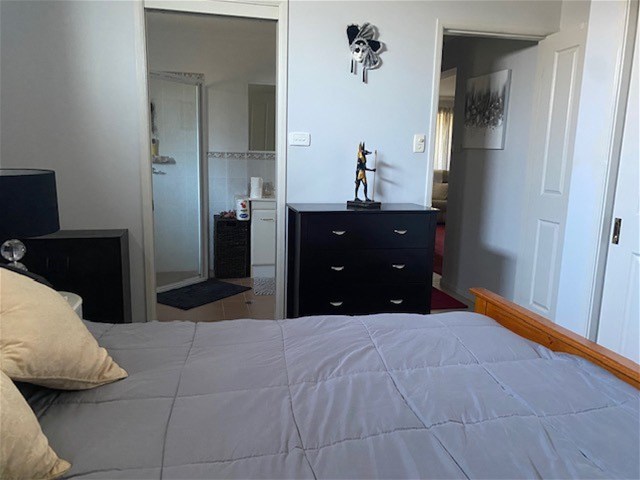 Stunning Home, room for 2 19