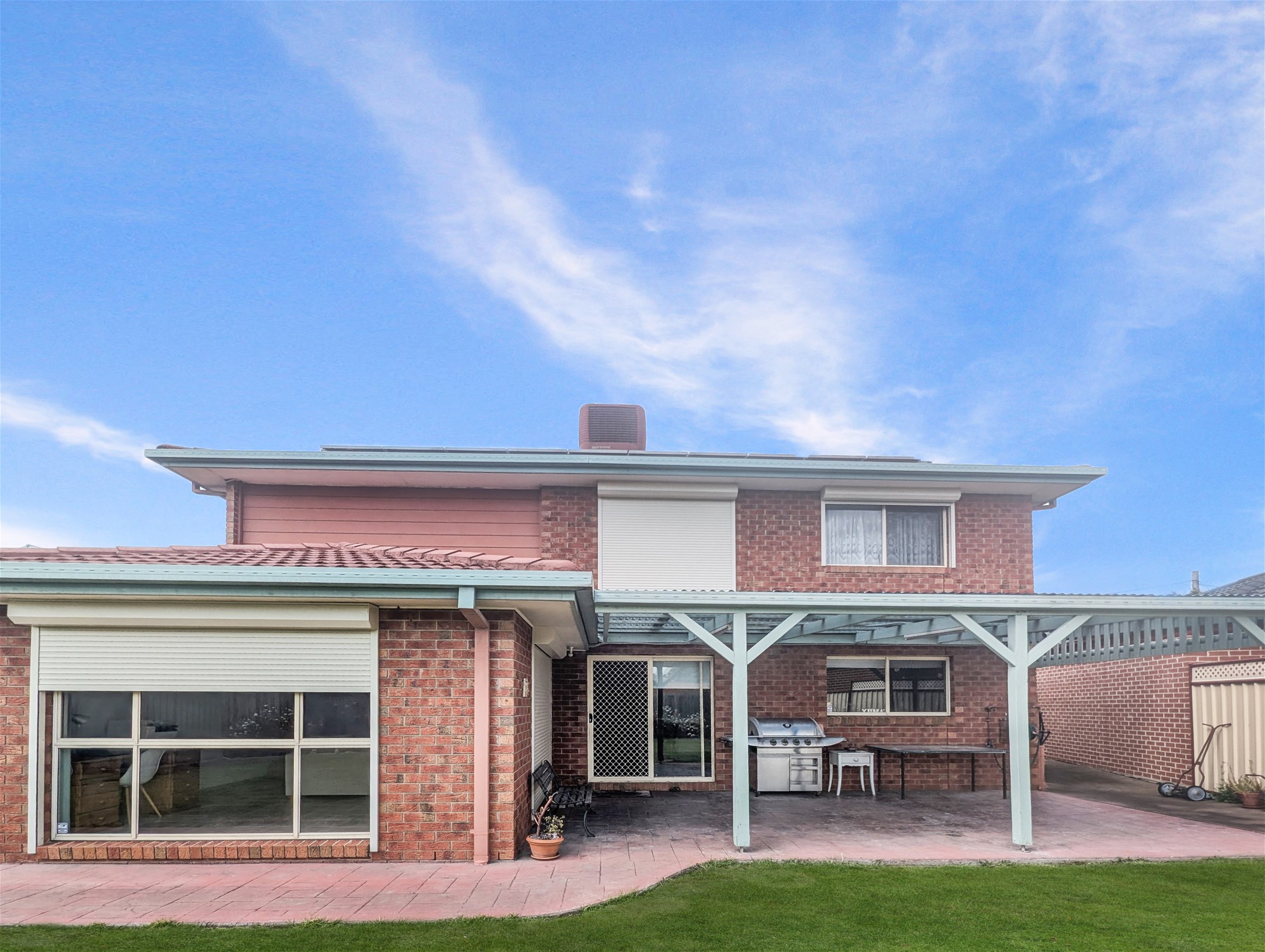 “Charming Family Home in Prime 3