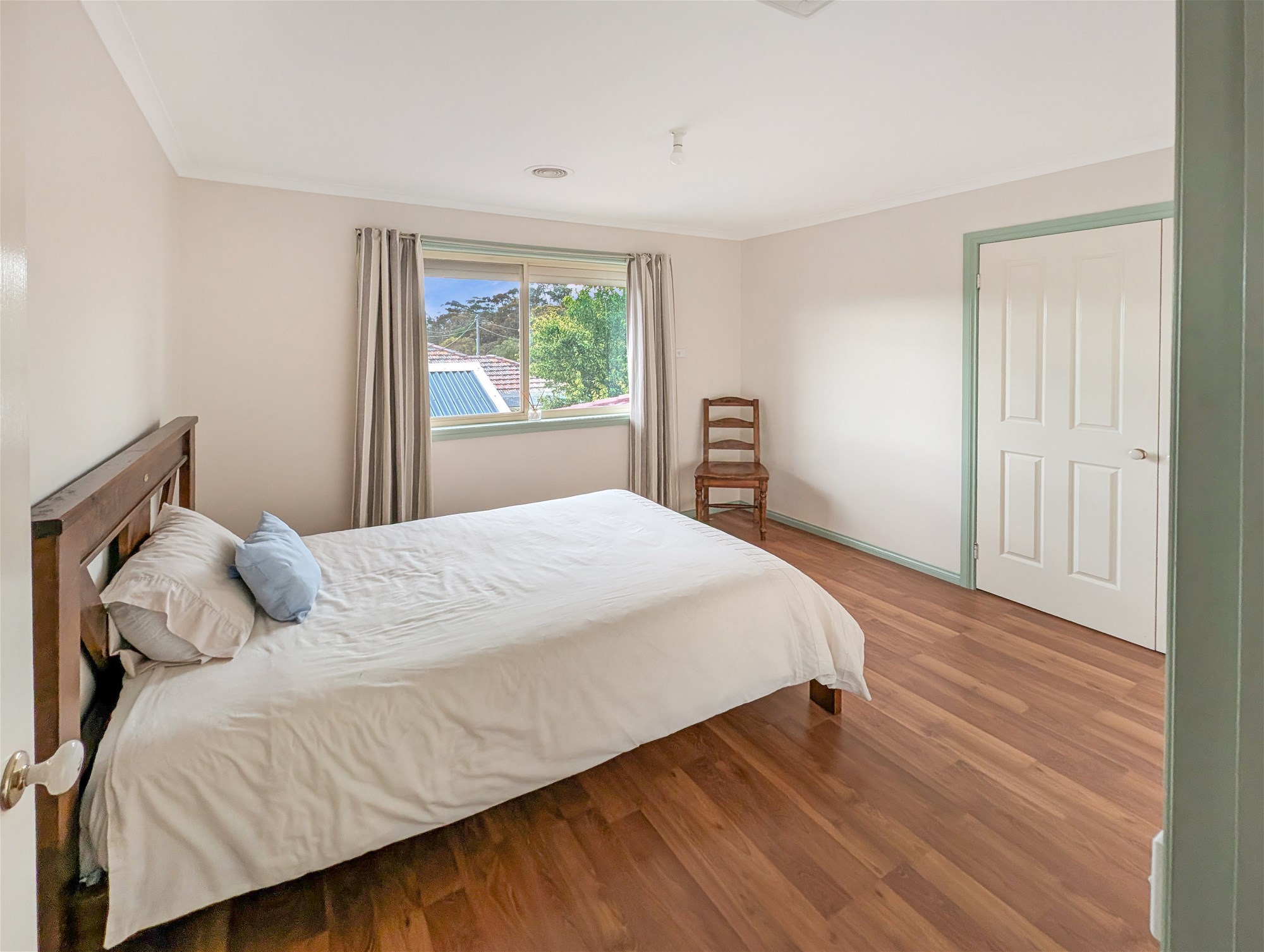 “Charming Family Home in Prime 7