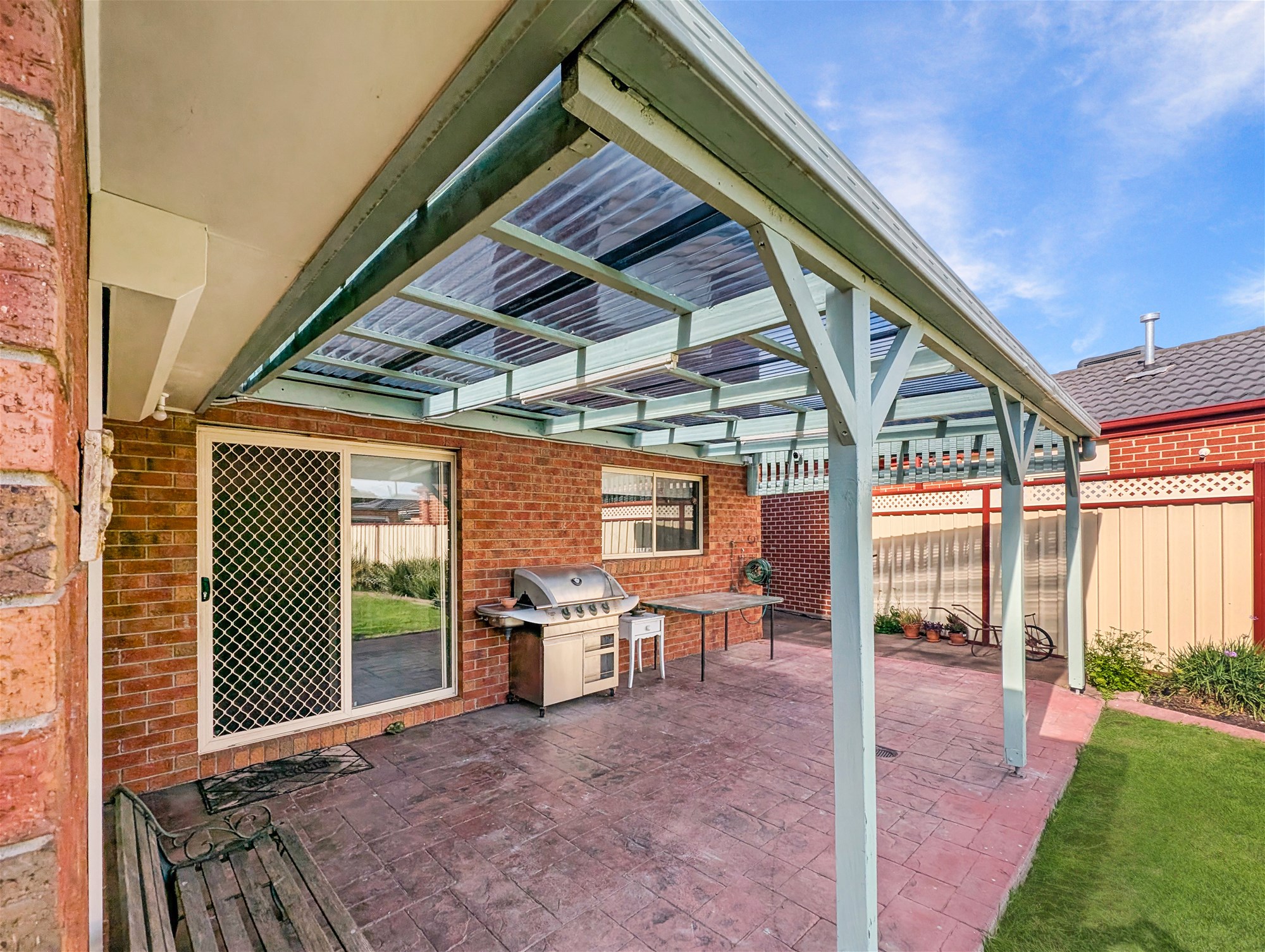 “Charming Family Home in Prime 4