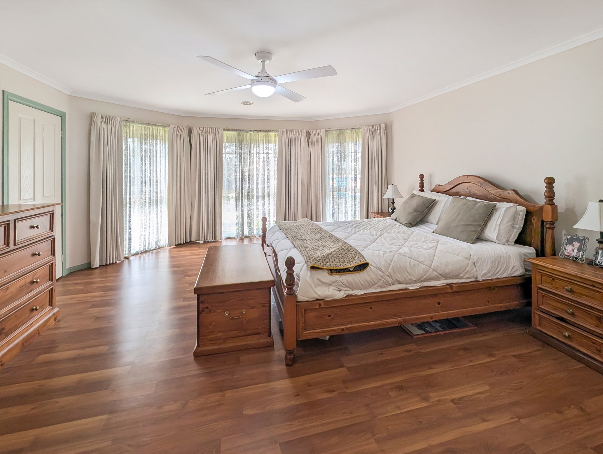 “Charming Family Home in Prime 14