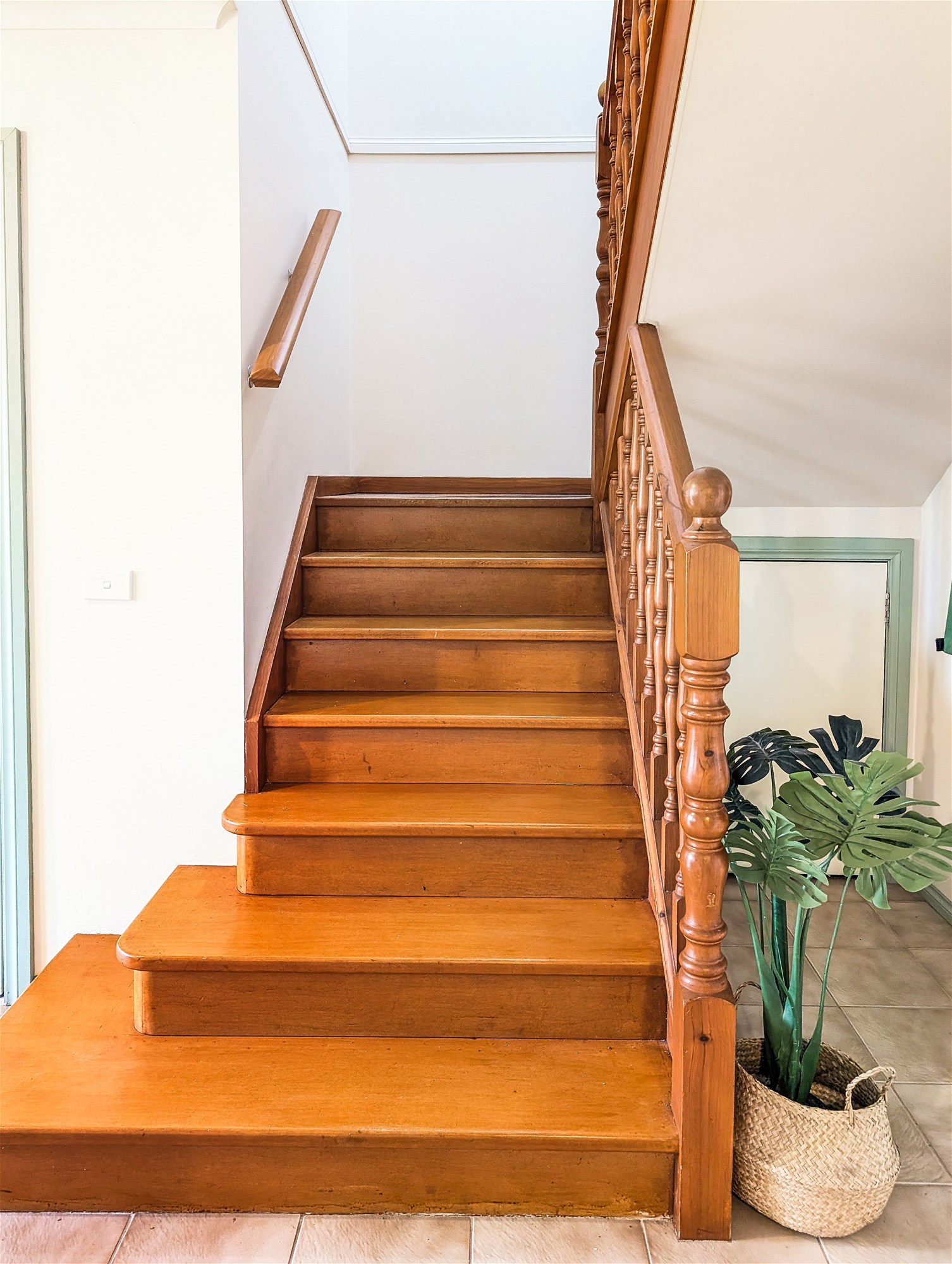 “Charming Family Home in Prime 20