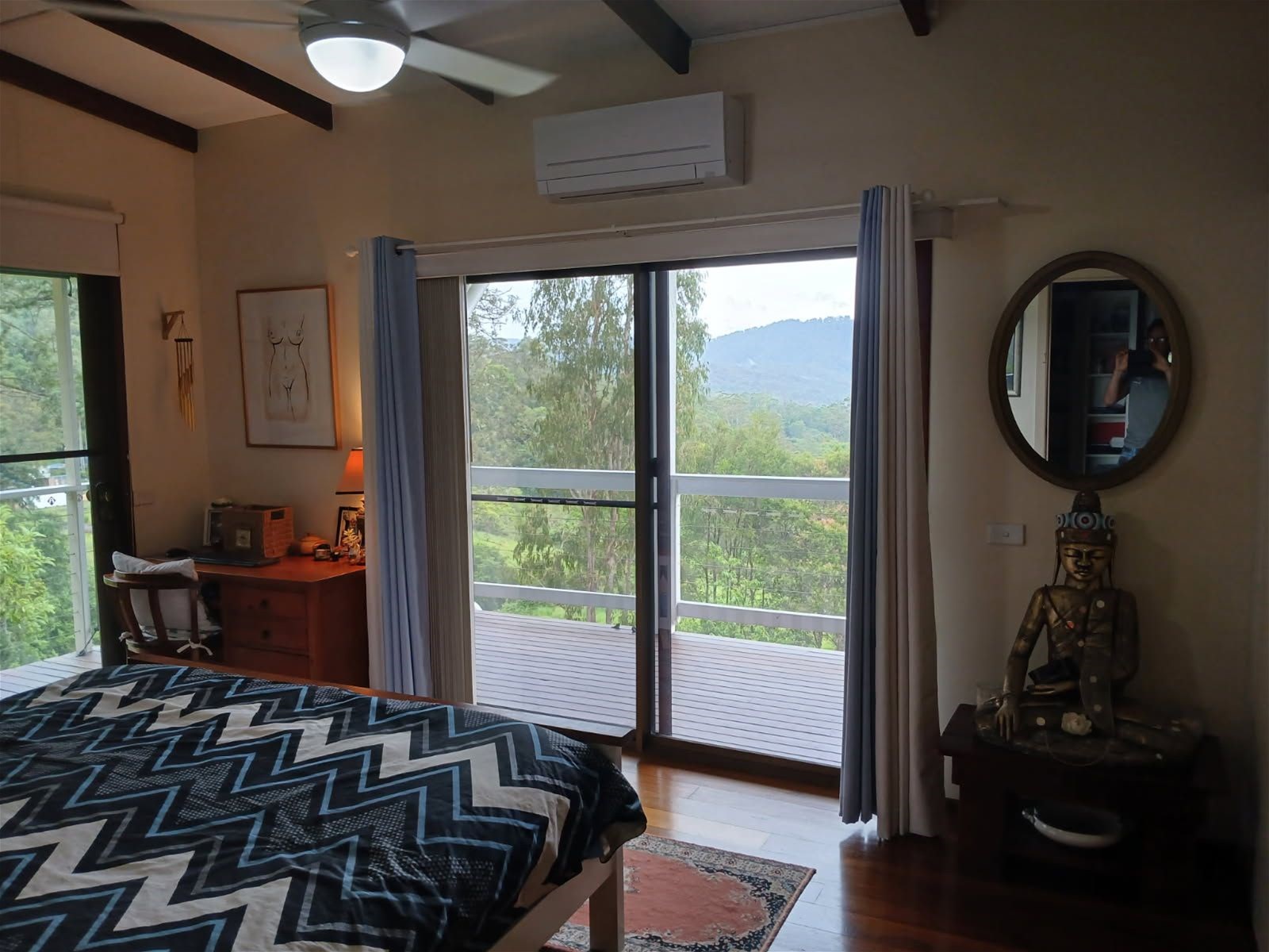 QUALITY OFF GRID HOME AND 7