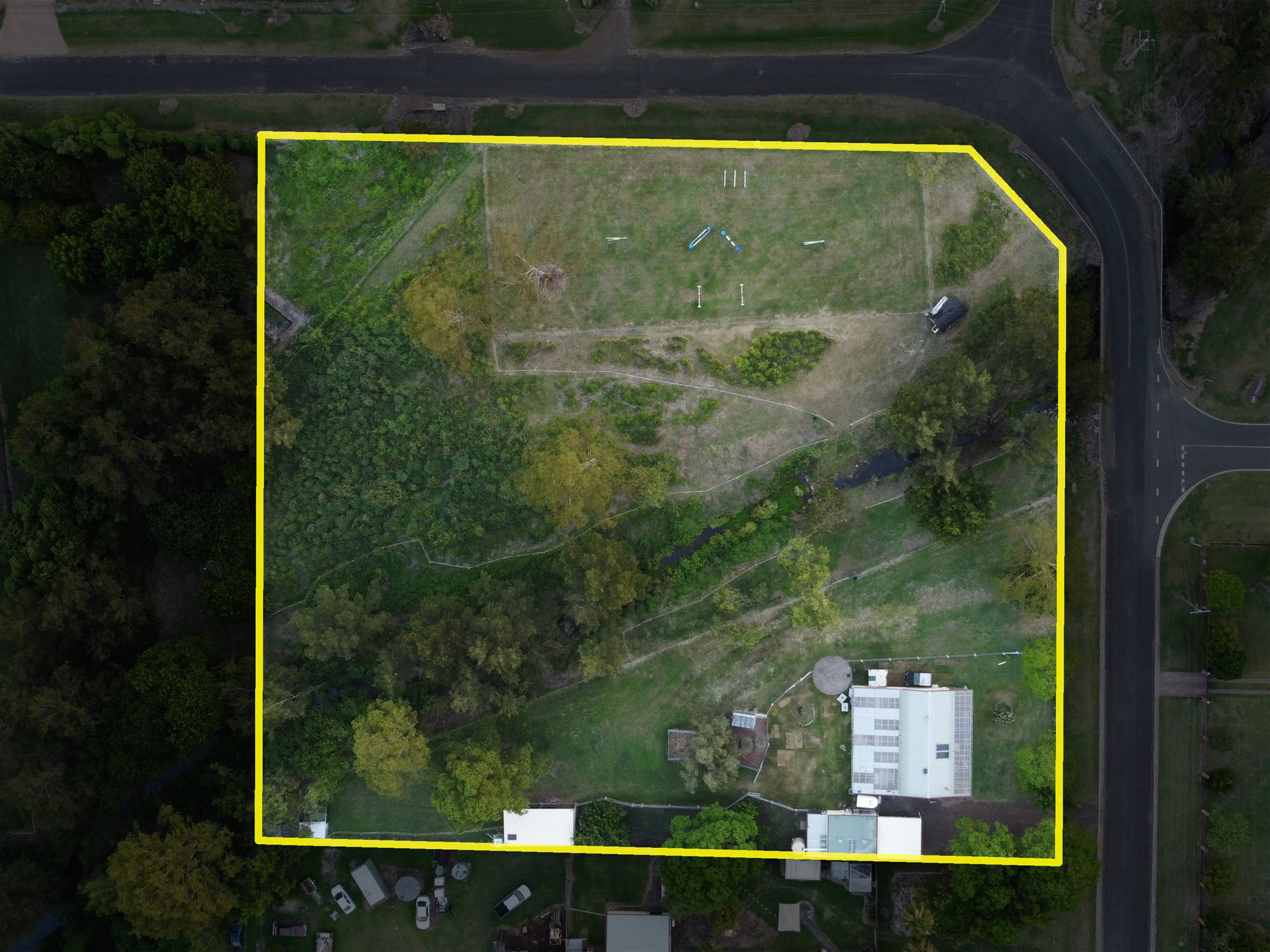 The Perfect Small Acreage Lifestyle 29