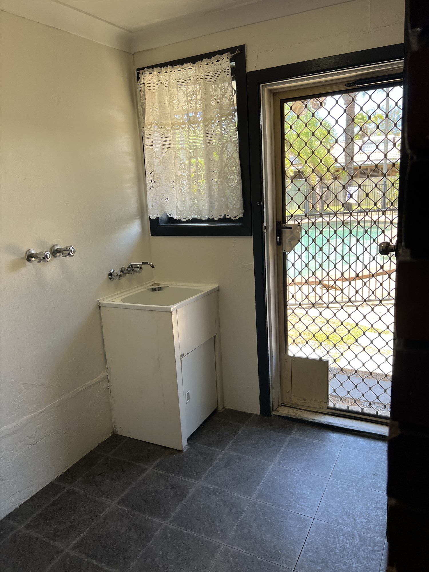 Perfect House or Investment For 7