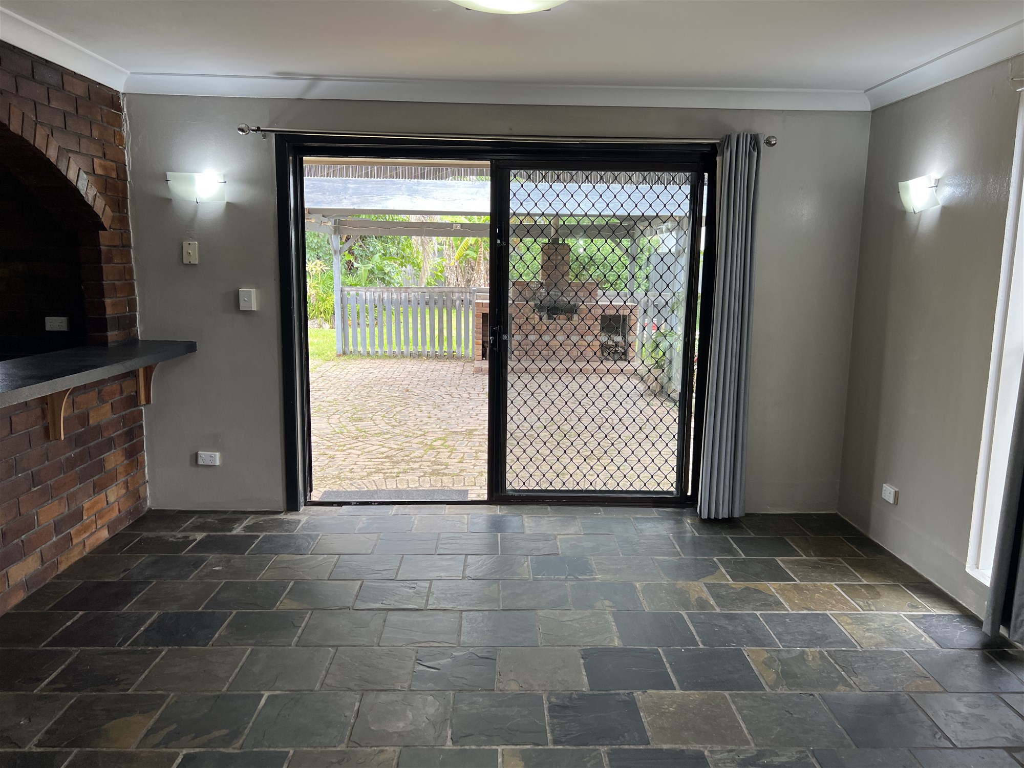 Perfect House or Investment For 22