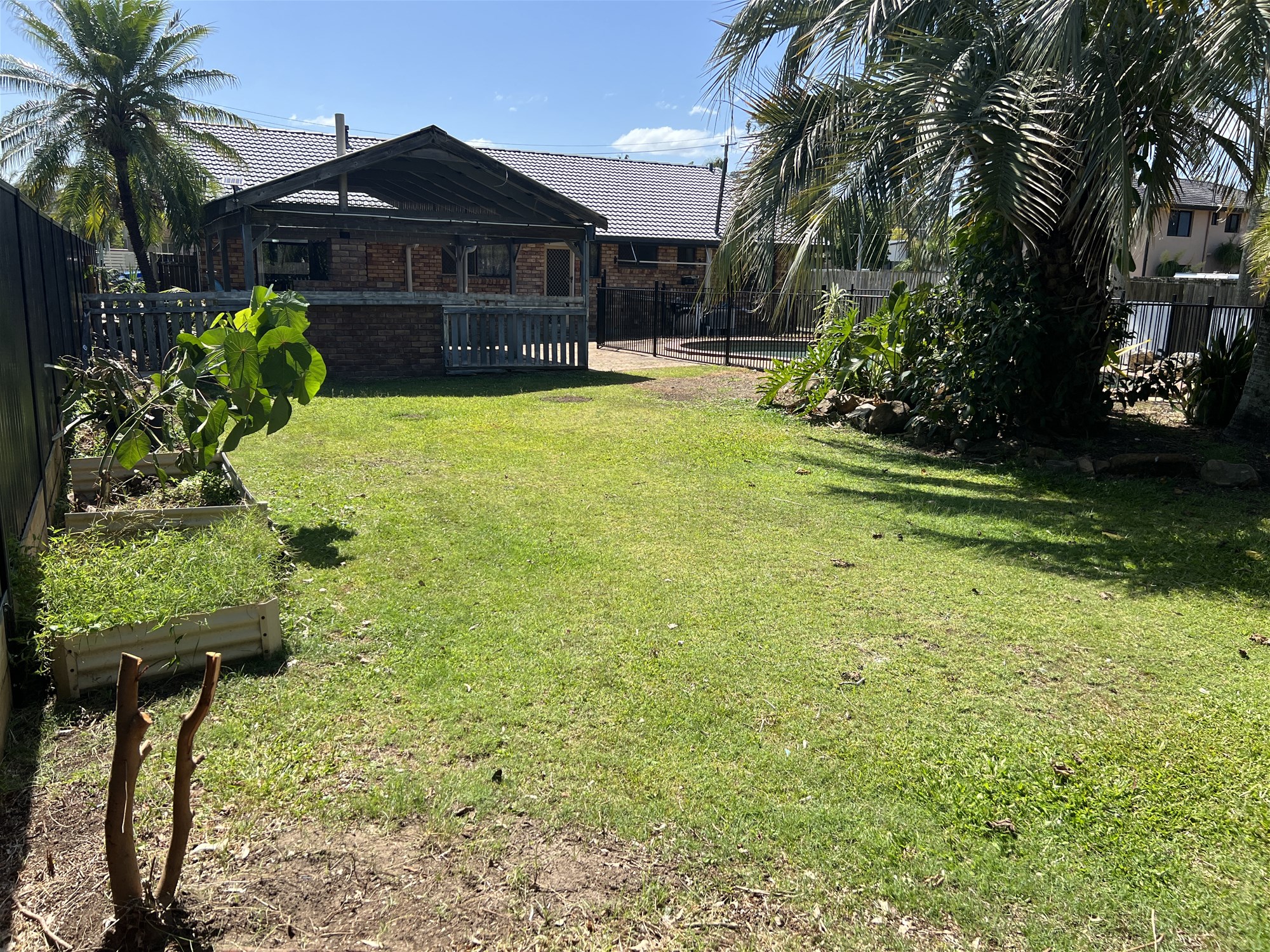 Perfect House or Investment For 27