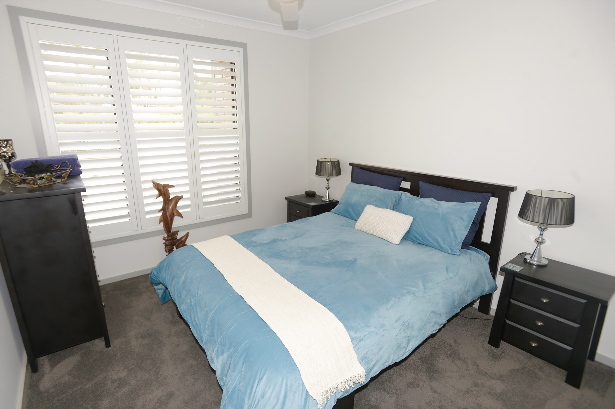 Elegant Semi Rural Family Living 2