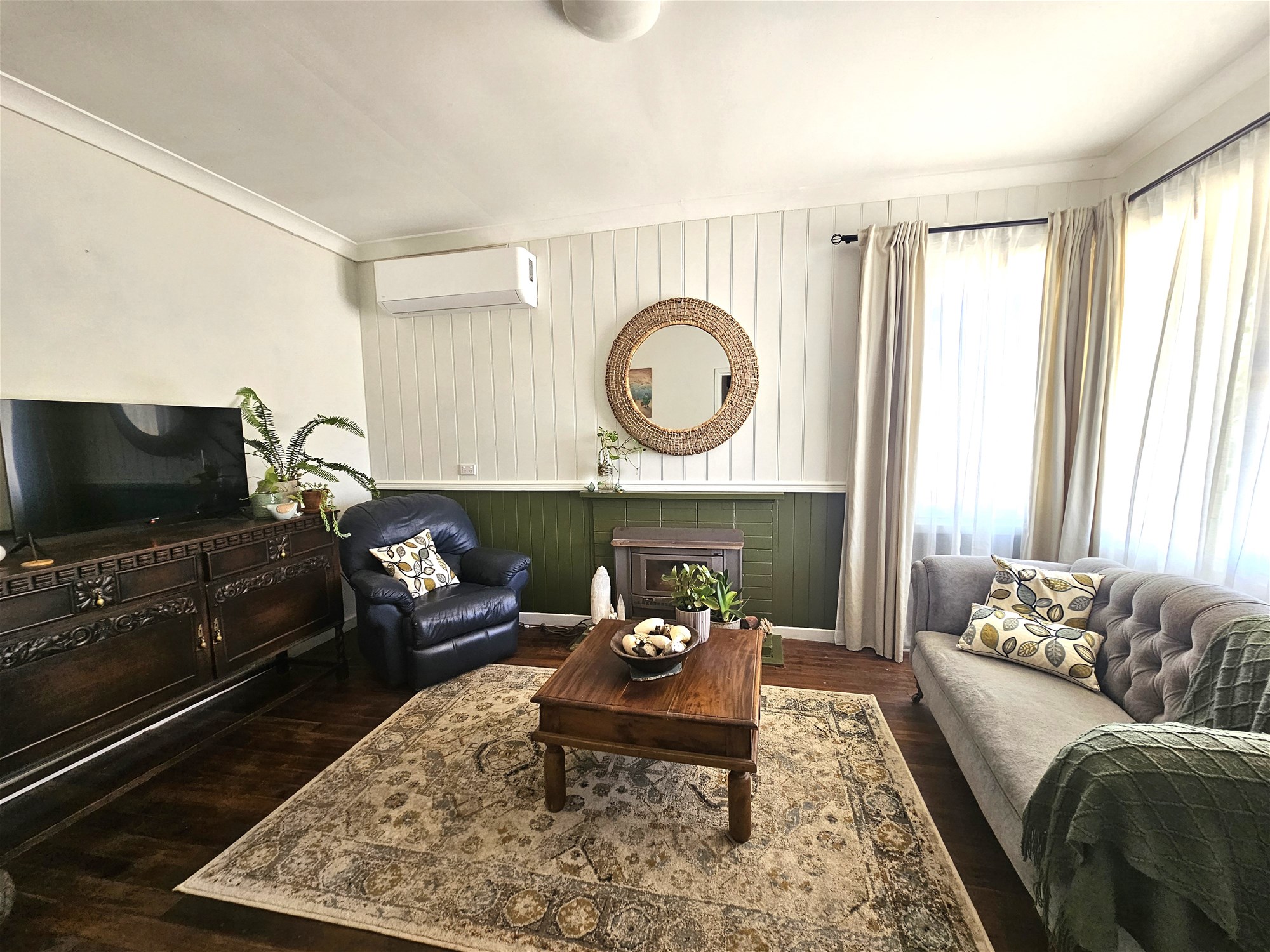 Move-in Ready Home in Quiet 3