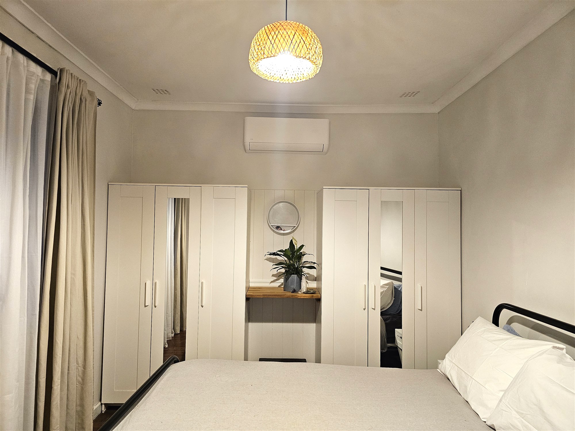 Move-in Ready Home in Quiet 6