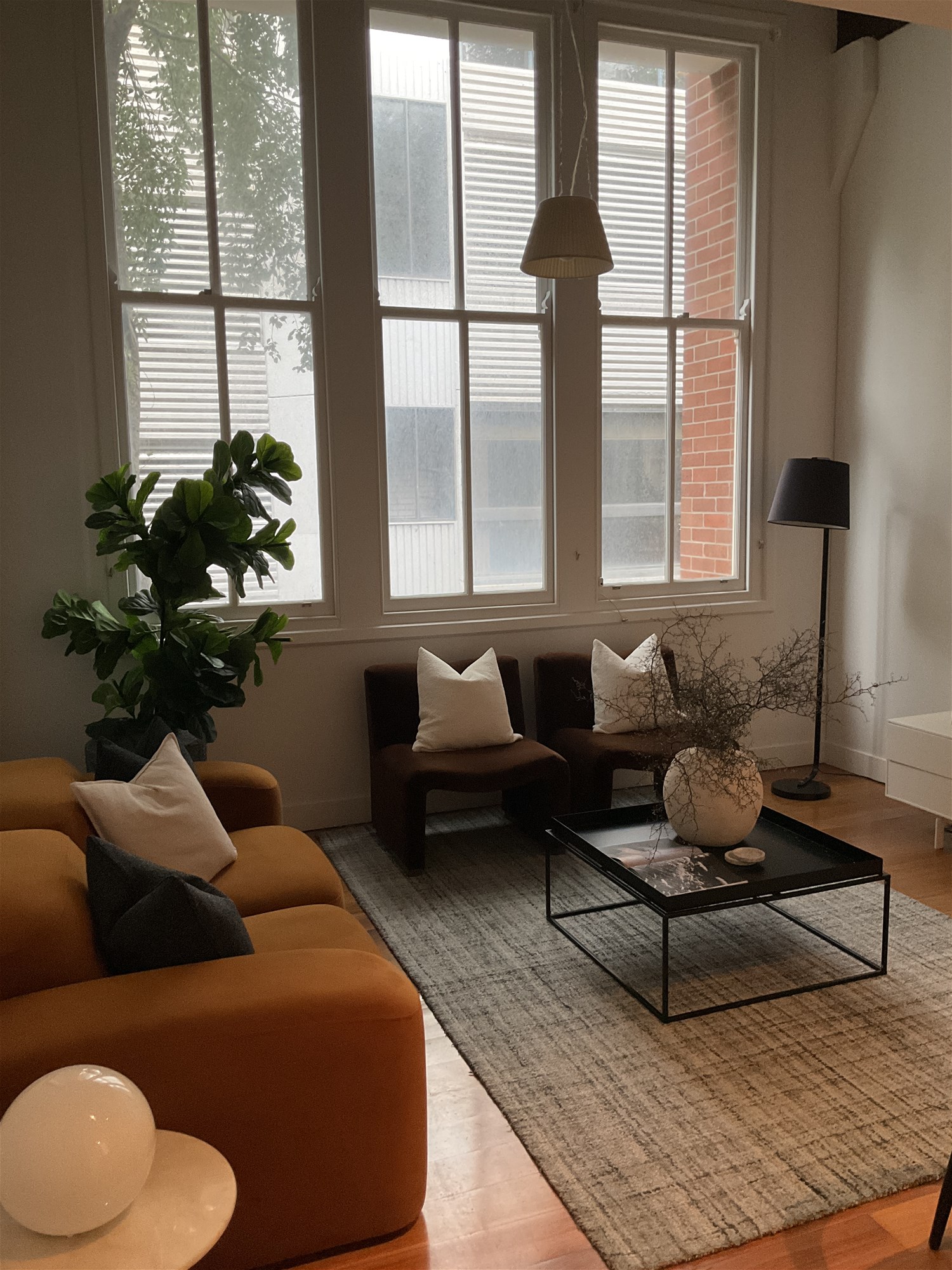 Apartment in iconic warehouse conversion 2