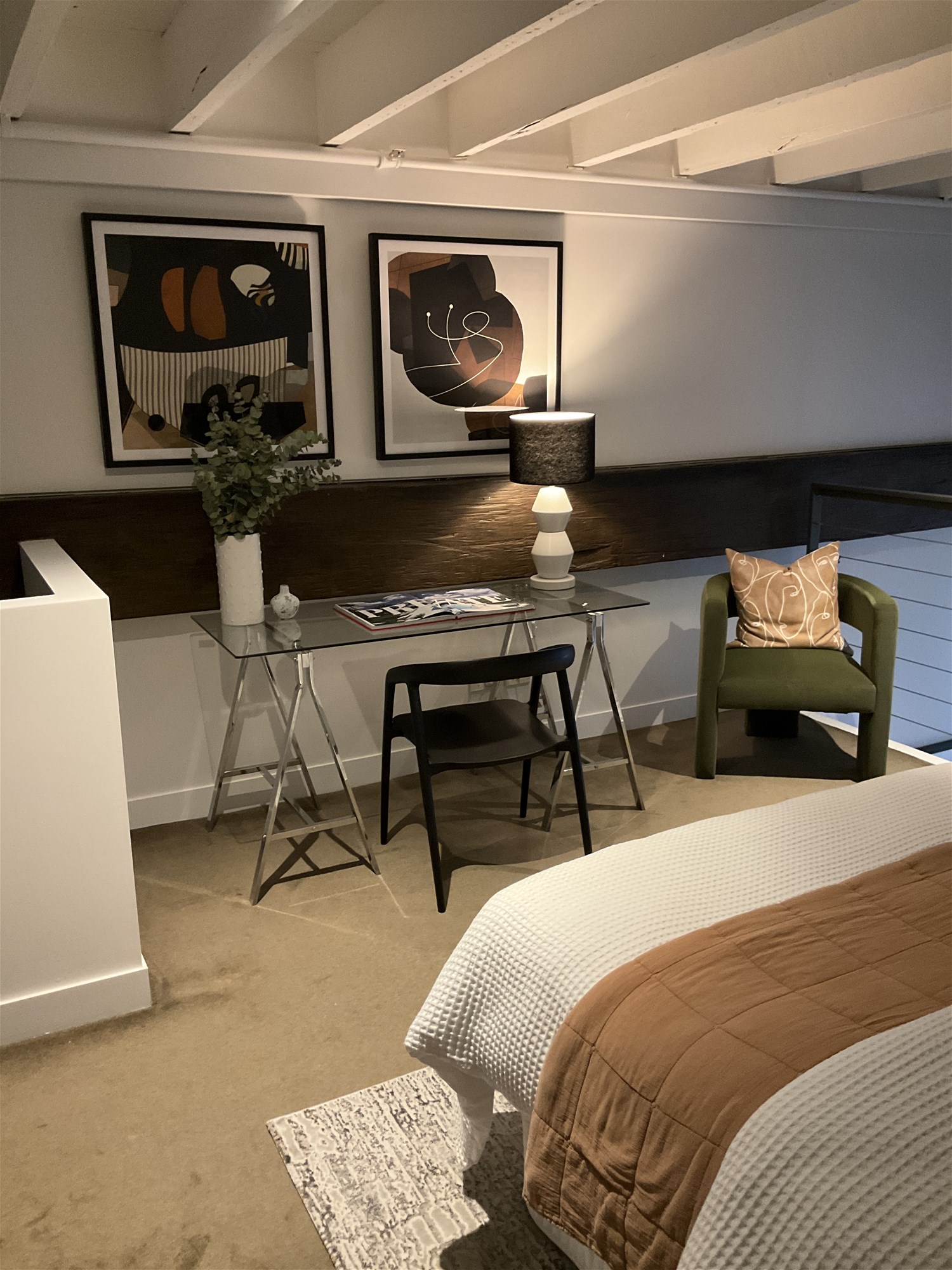 Apartment in iconic warehouse conversion 7