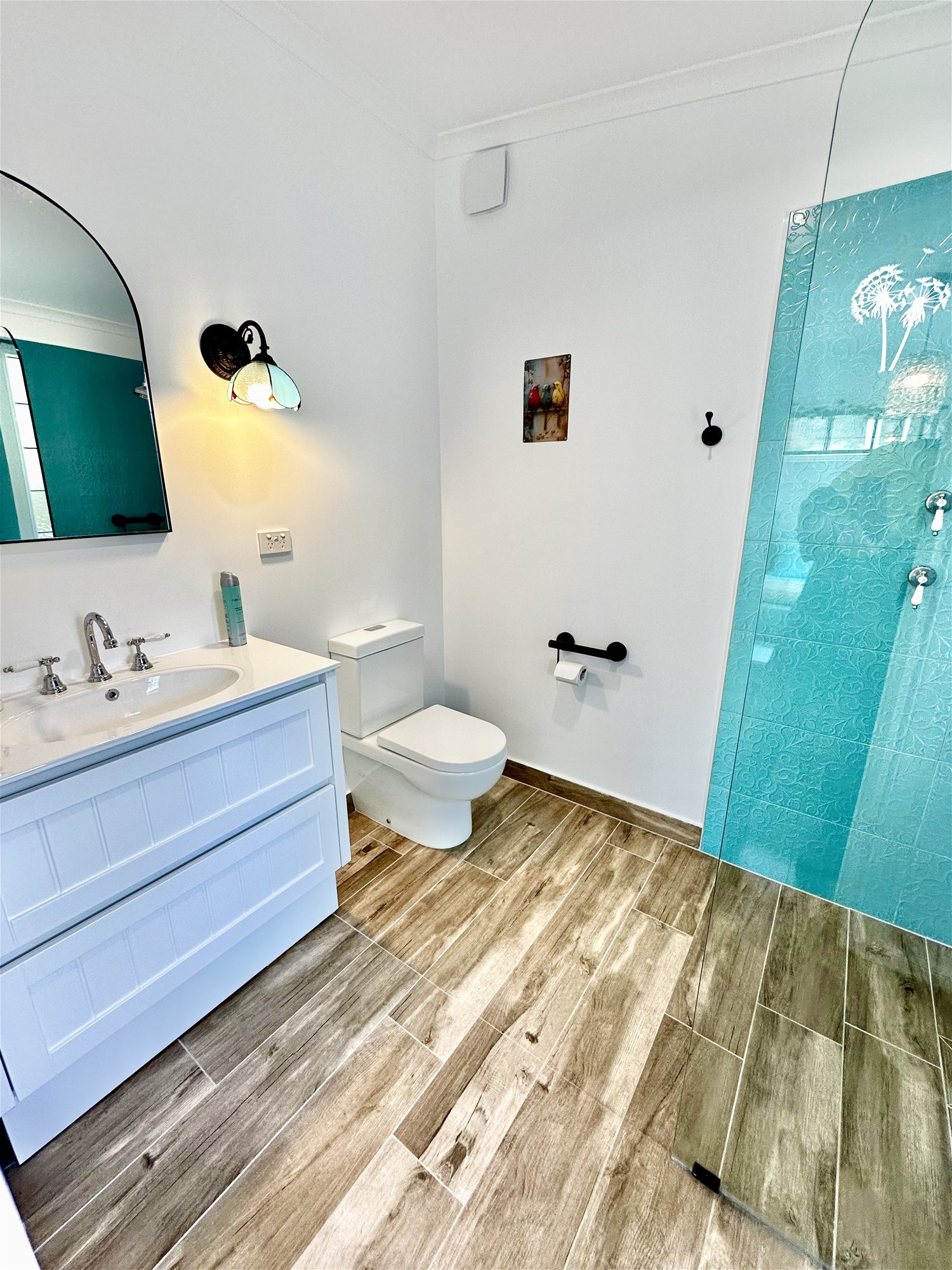 Escape the City – Welcome 24