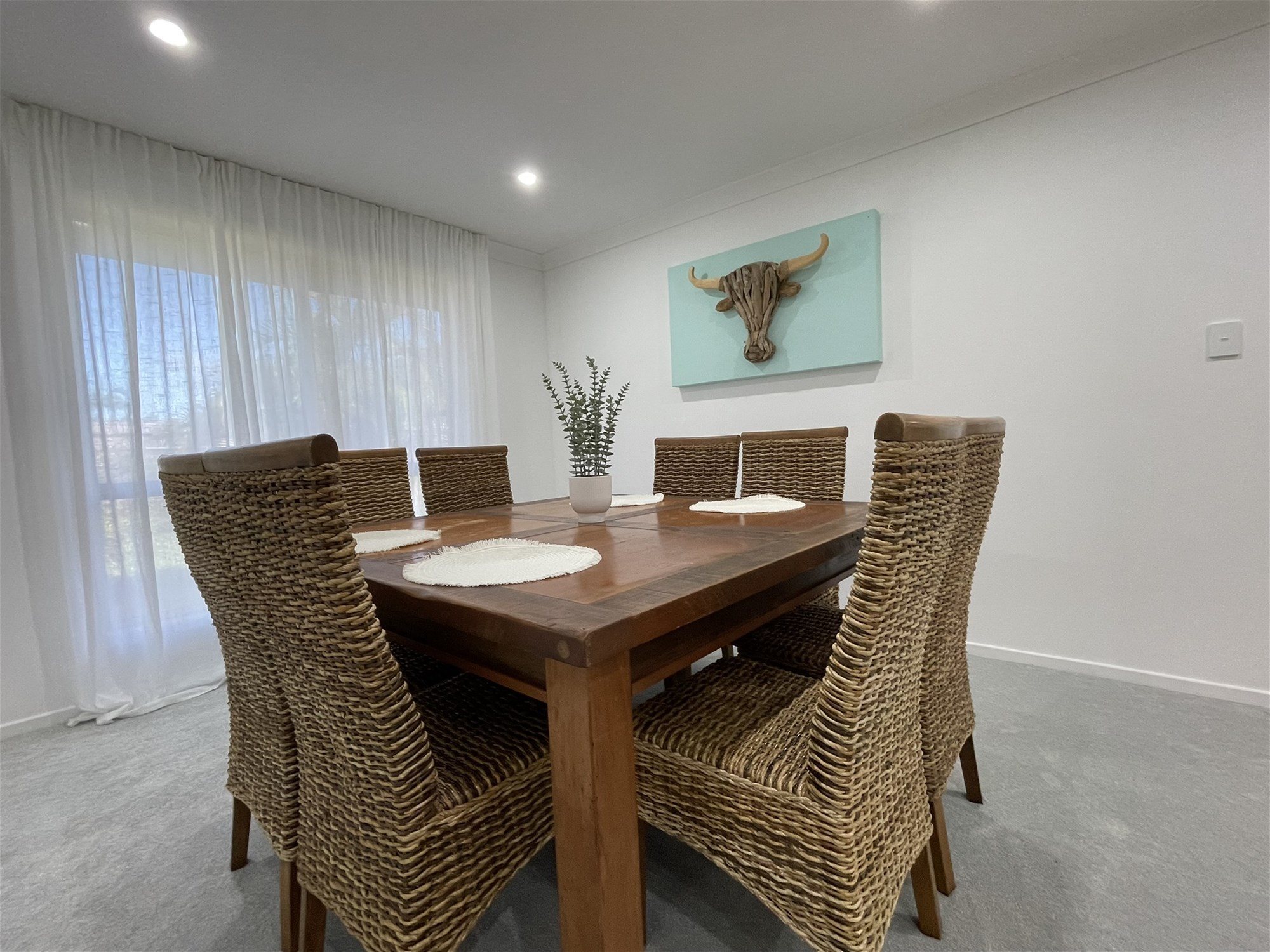 Spacious Family Home with 2-Bed 12