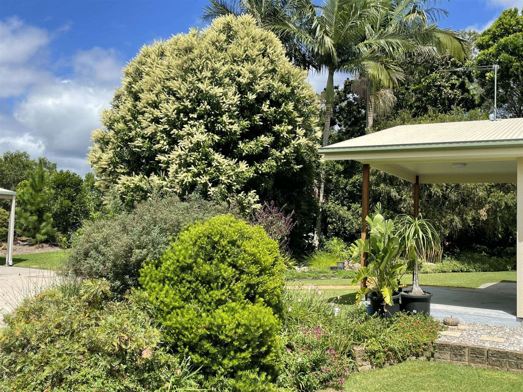 Spacious Family Home with 2-Bed 39