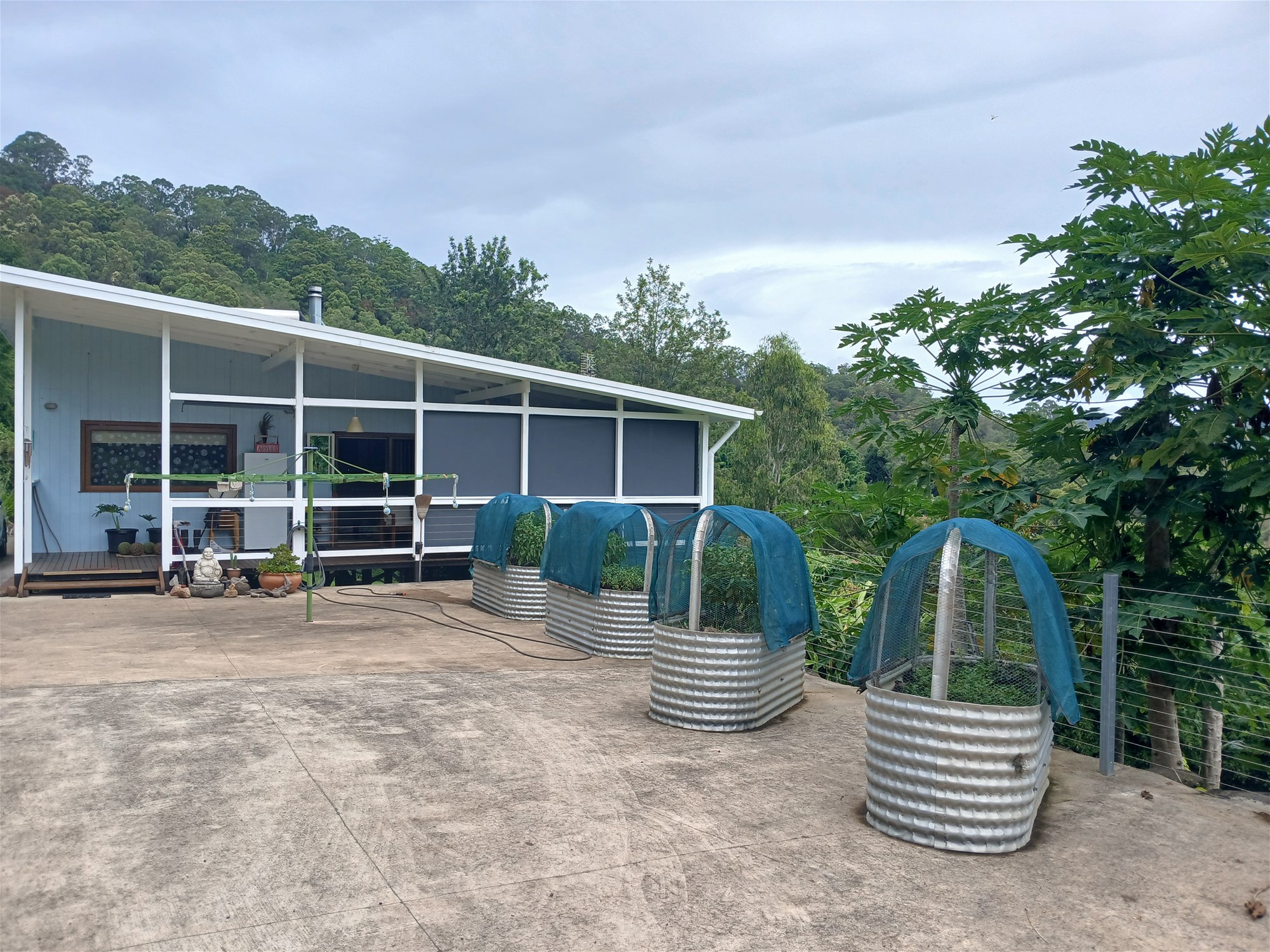 QUALITY OFF GRID HOME AND 14
