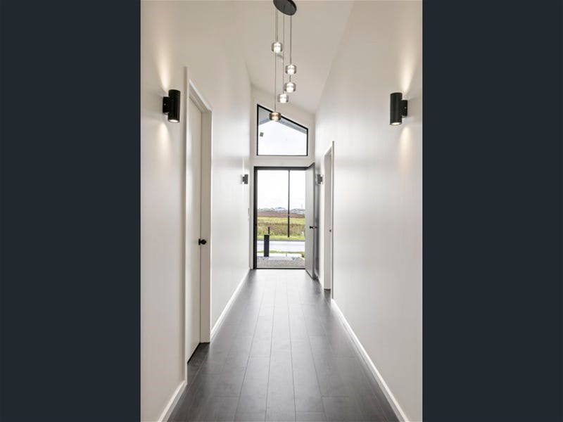“Stunning Family Home in Prime 6