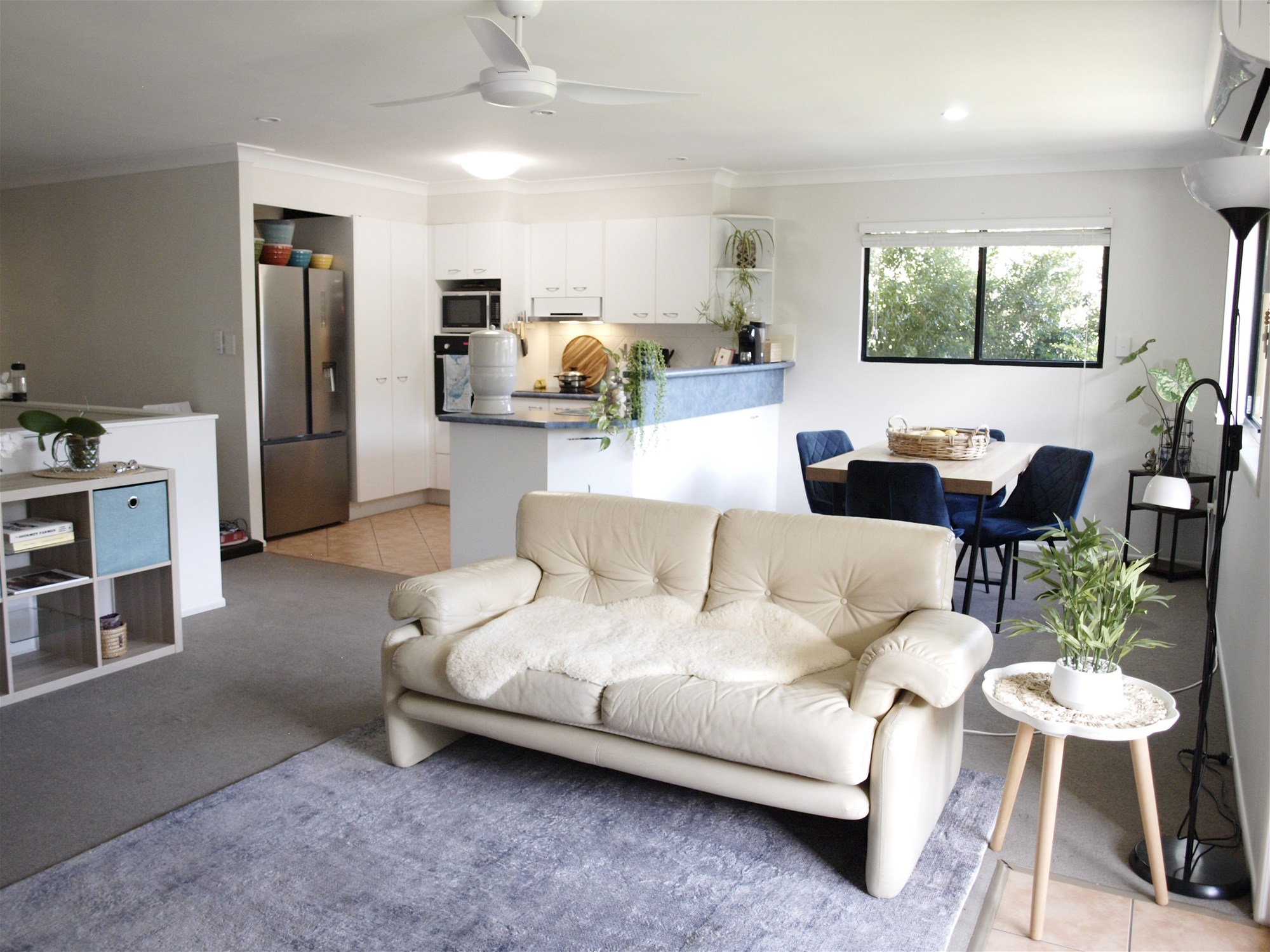 Beachside Unit for Sale in Moore Park Beach”, photo 6