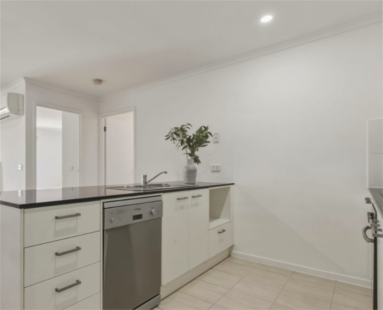 Nest or invest with this spacious 2×2 apartment in amenity-rich location., photo 10