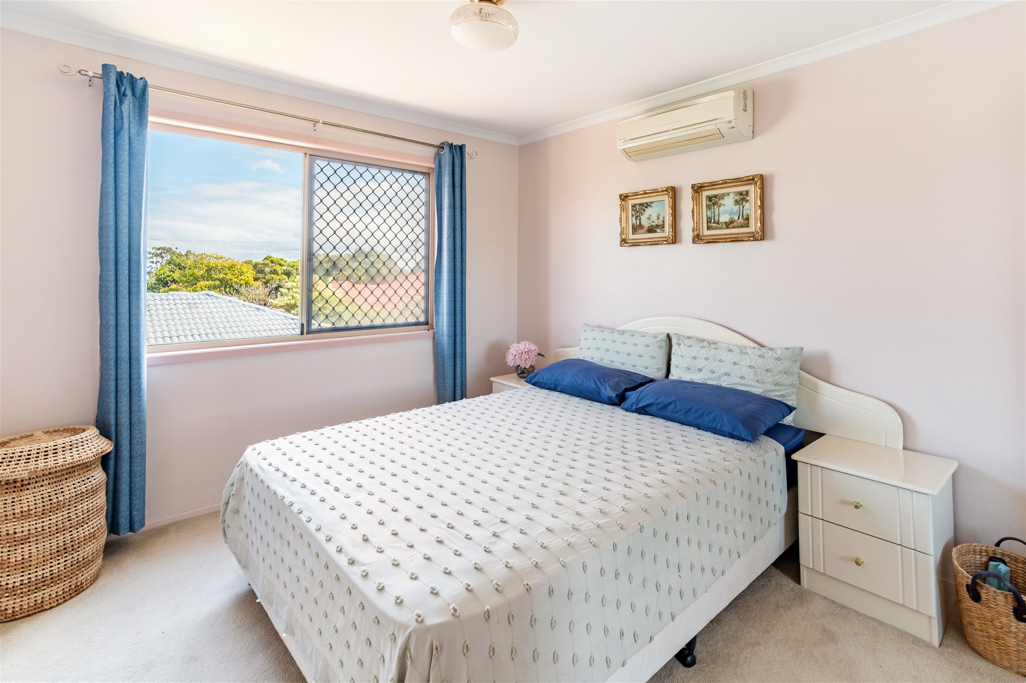 Large Family Home & Block in Calamvale 4116, photo 14