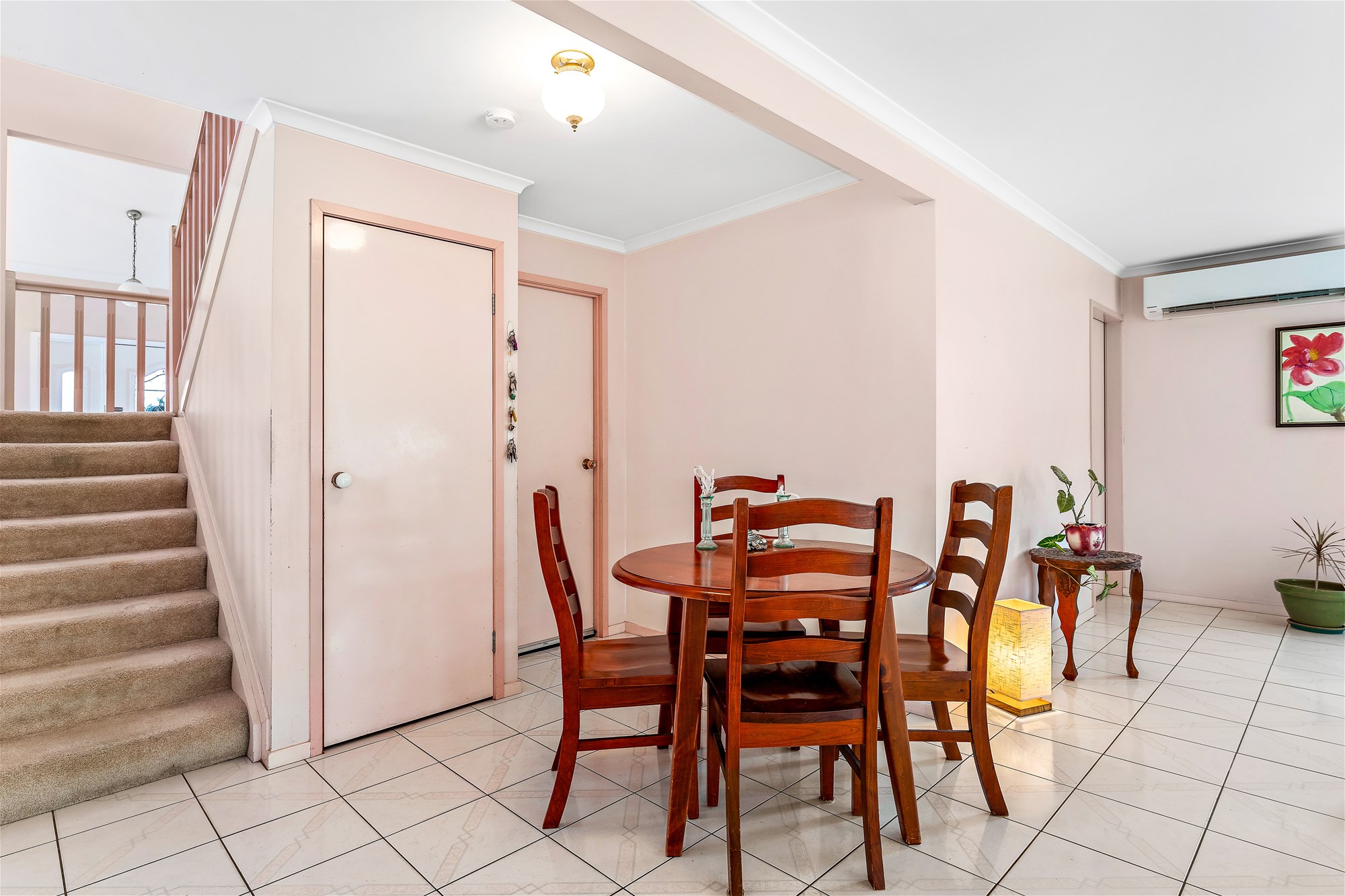 Large Family Home & Block in Calamvale 4116, photo 9