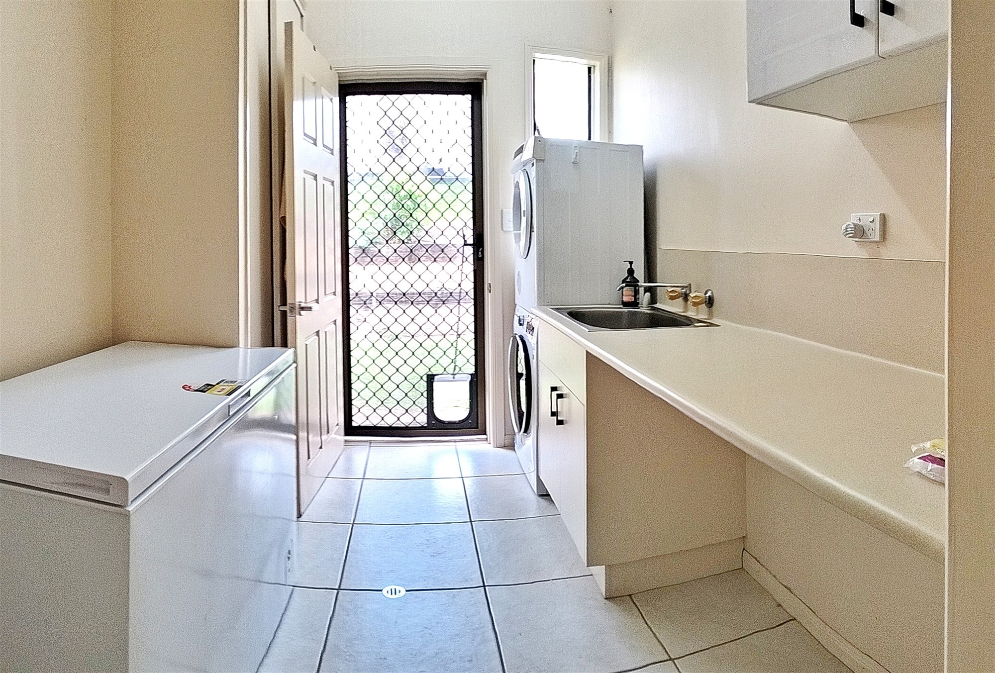SPACIOUS 4/5 BED FAMILY HOME ON ACREAGE WITH STUNNING VIEWS, photo 19