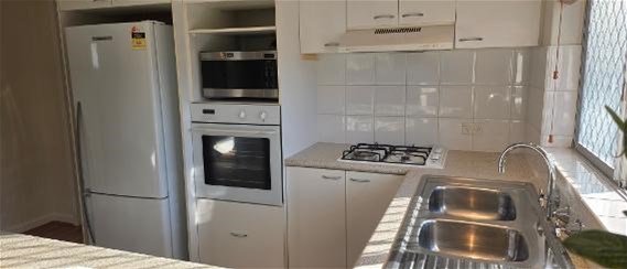 PERFECT HOME & INVESMENT OPPOSITE PARK!, photo 5