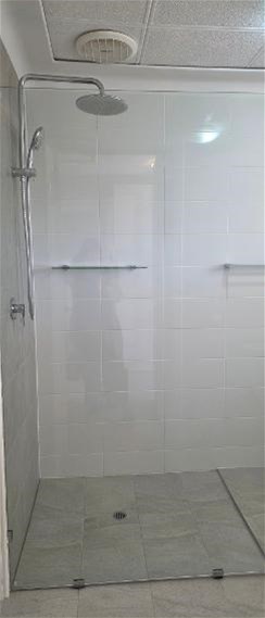 PERFECT HOME & INVESMENT OPPOSITE PARK!, photo 15