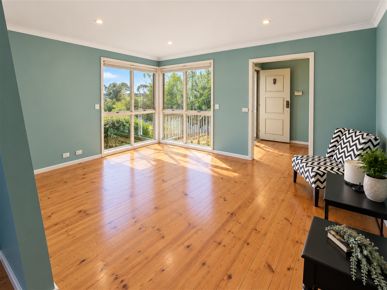 Renovators Delight or Family Home Offering Comfort and Practicality, photo 9