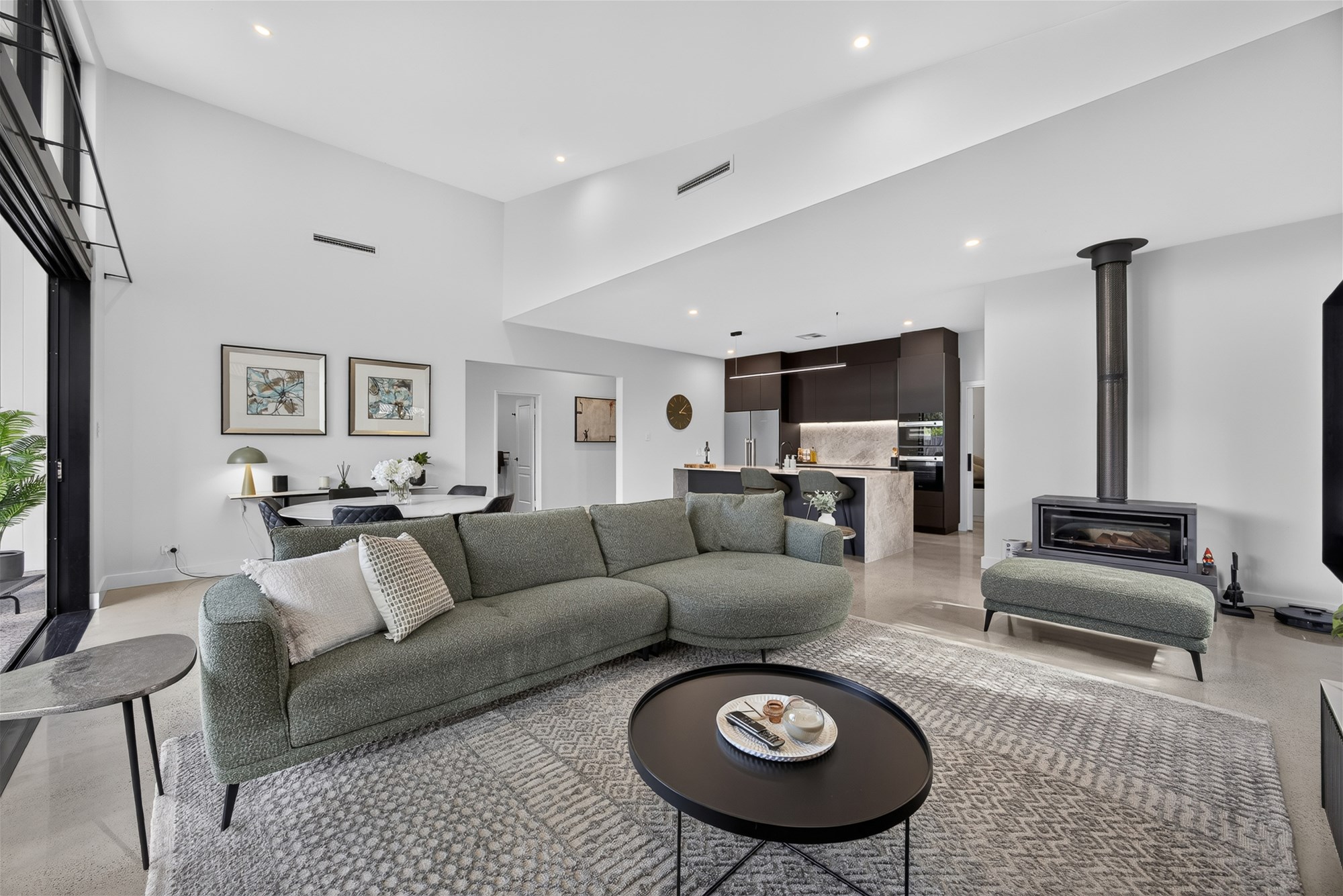 Grand Character, Contemporary Luxury & Endless Potential, photo 10