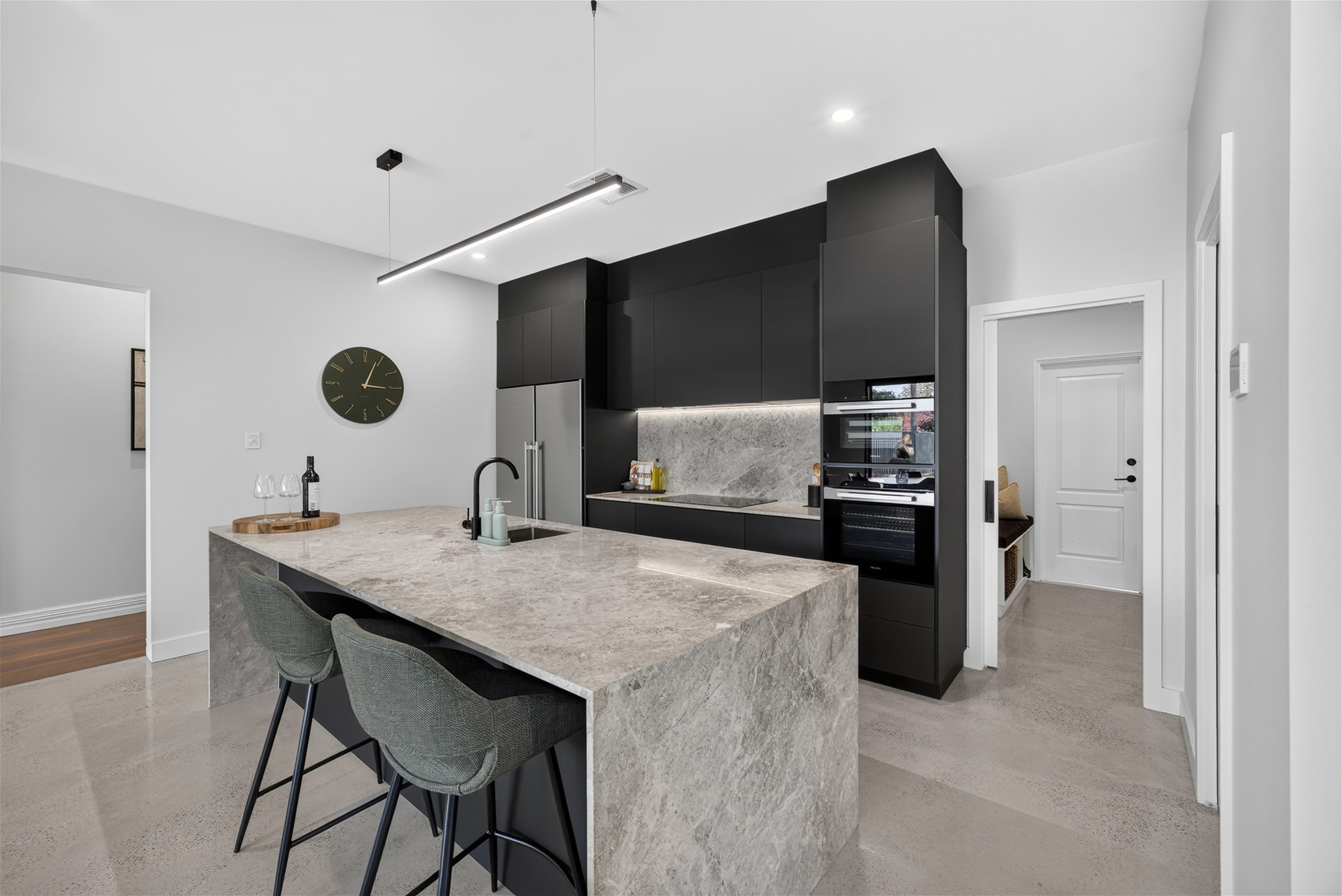 Grand Character, Contemporary Luxury & Endless Potential, photo 15