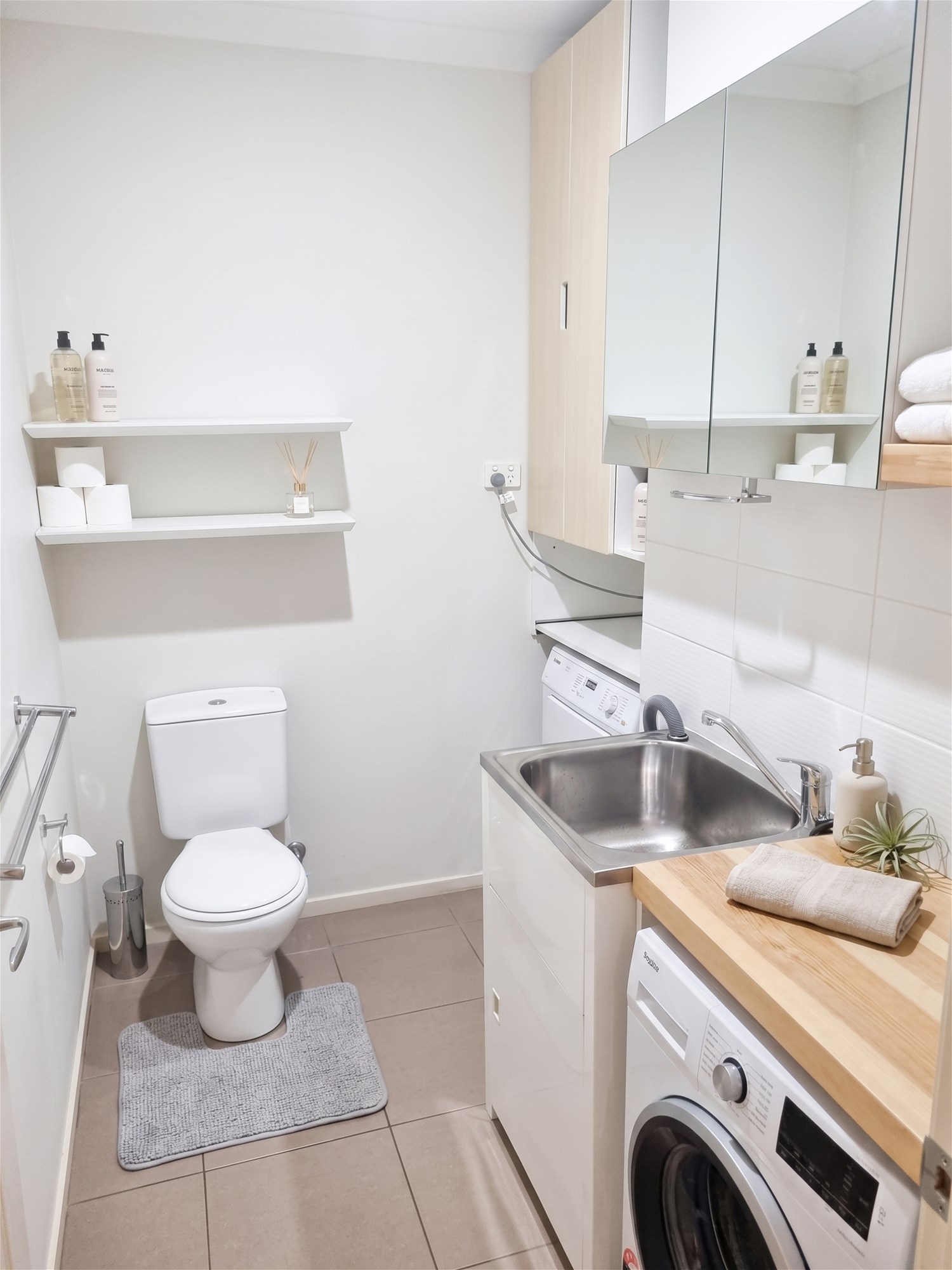Prime Dingley Village Unit – Outstanding Investment, Lifestyle Opportunity or First Home., photo 11