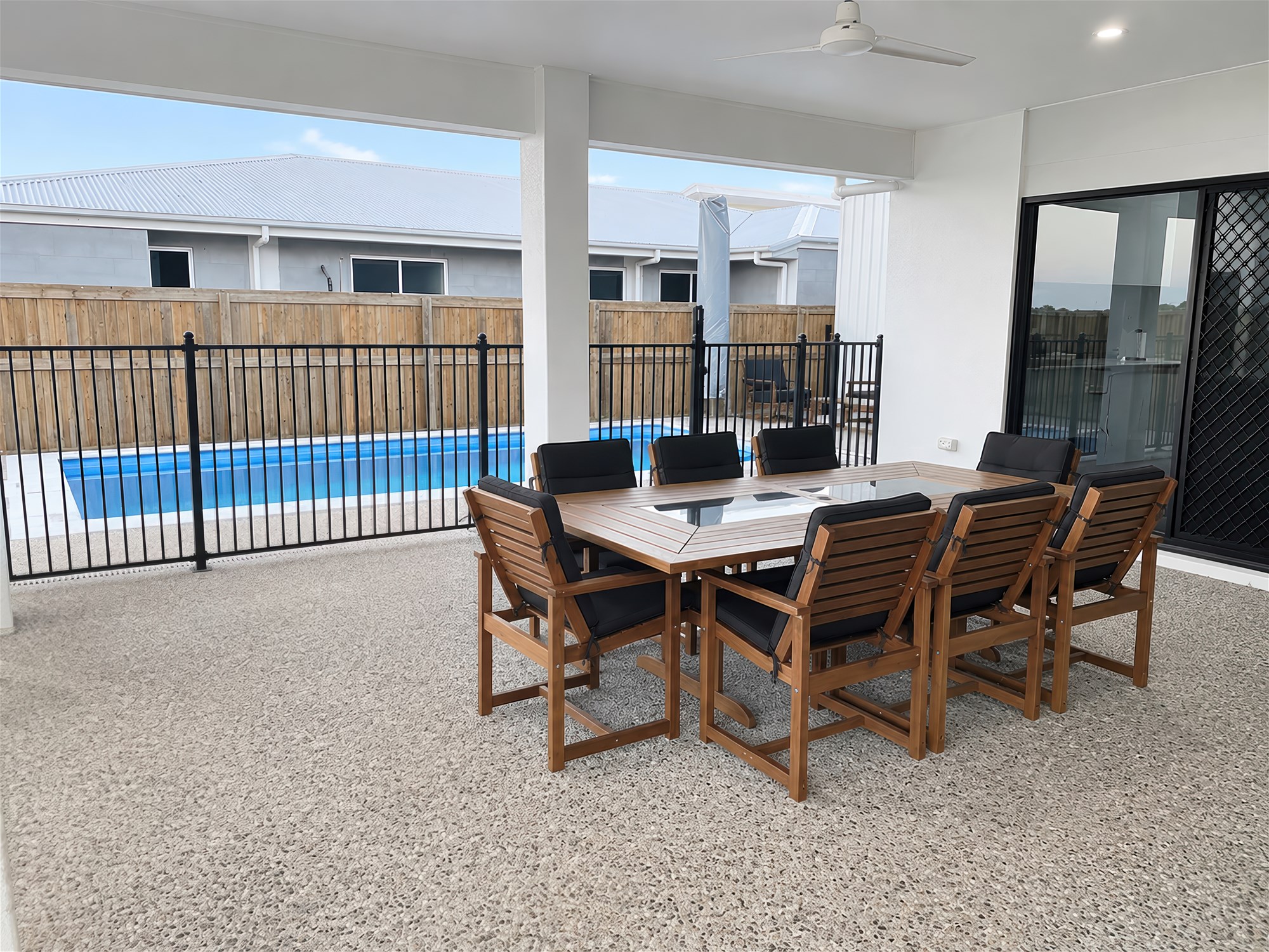 Impressive 2024-Built Family Home with Pool, Shed & Exceptional Entertaining, photo 20