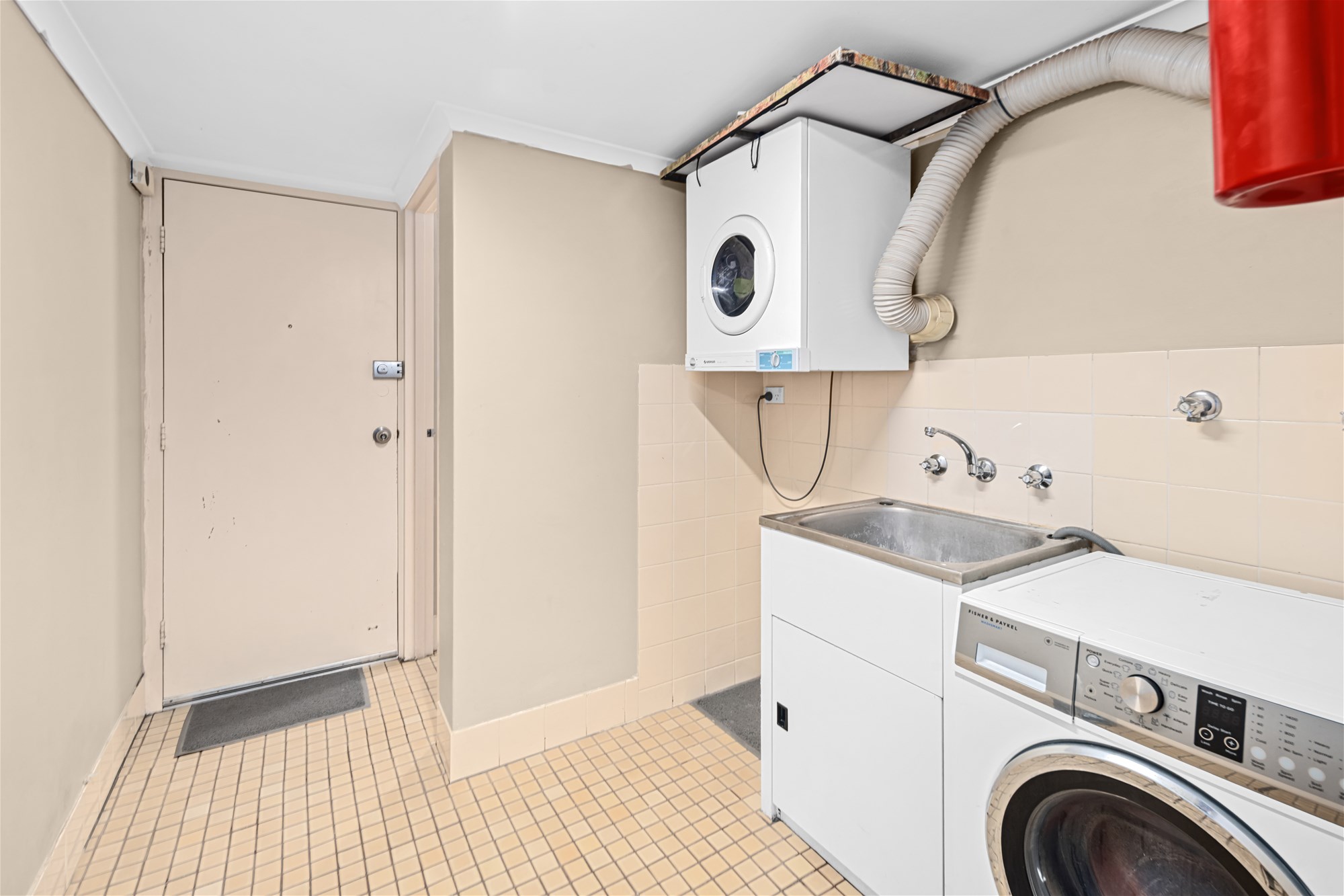 Spacious Townhouse in Range Estate, photo 13