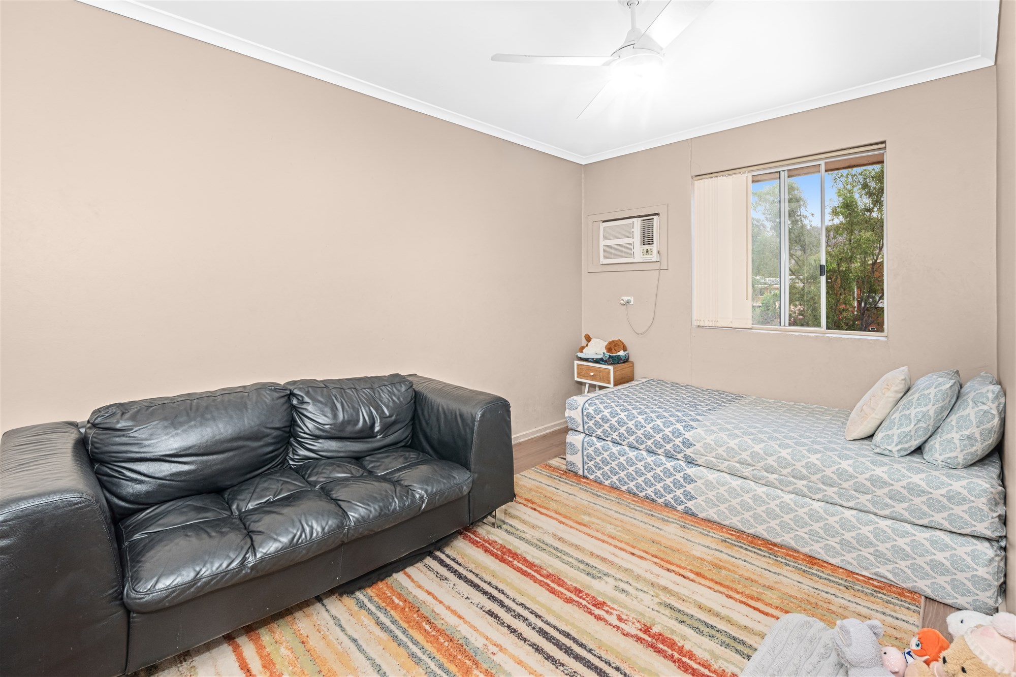 Spacious Townhouse in Range Estate, photo 9