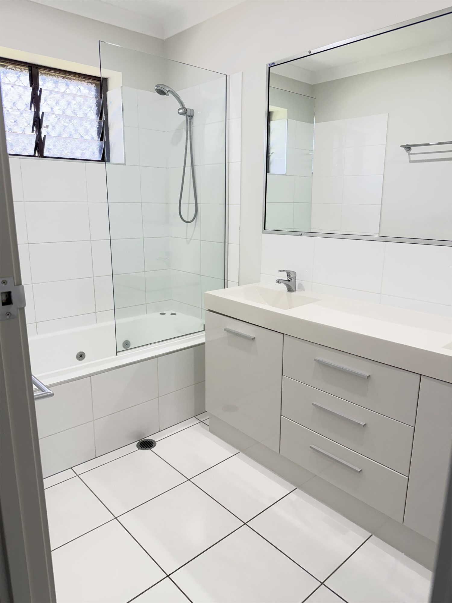 Rare 1,693m² Block in Annandale -Space, Privacy & Self-Sufficiency, photo 12