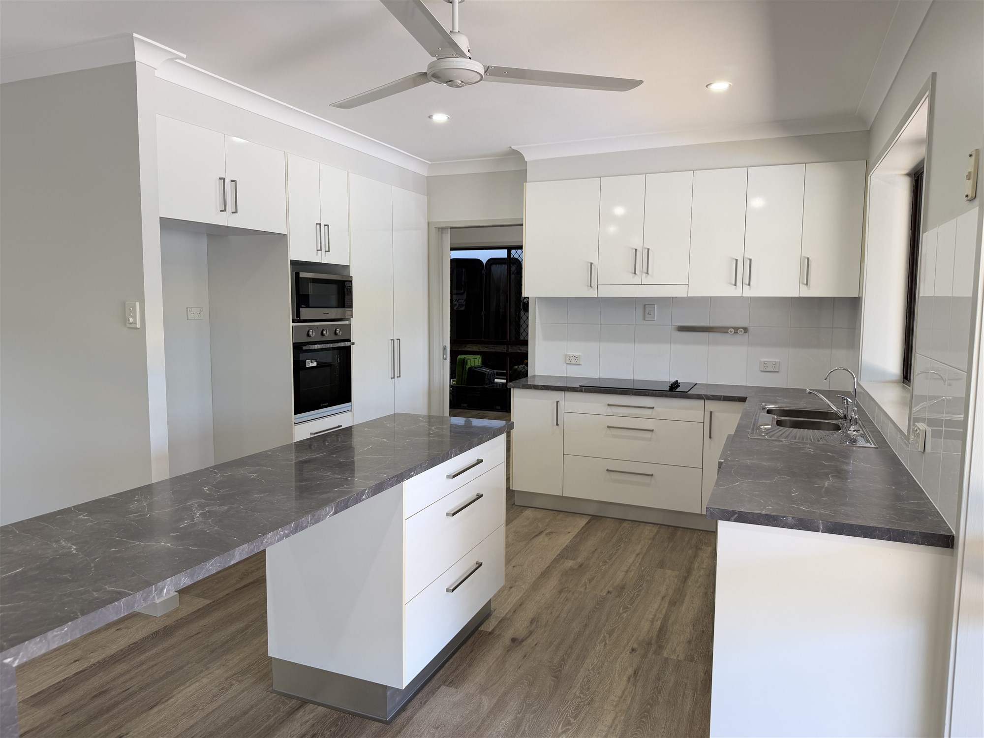 Rare 1,693m² Block in Annandale -Space, Privacy & Self-Sufficiency, photo 4