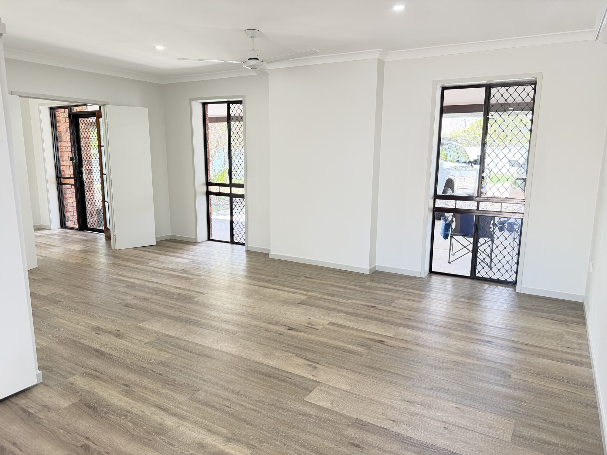 Rare 1,693m² Block in Annandale -Space, Privacy & Self-Sufficiency, photo 6