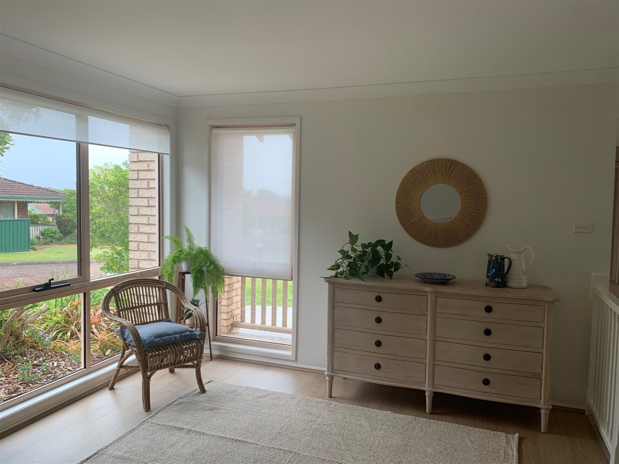 Light and bright 3 bedroom home in quiet cul de sac., photo 2