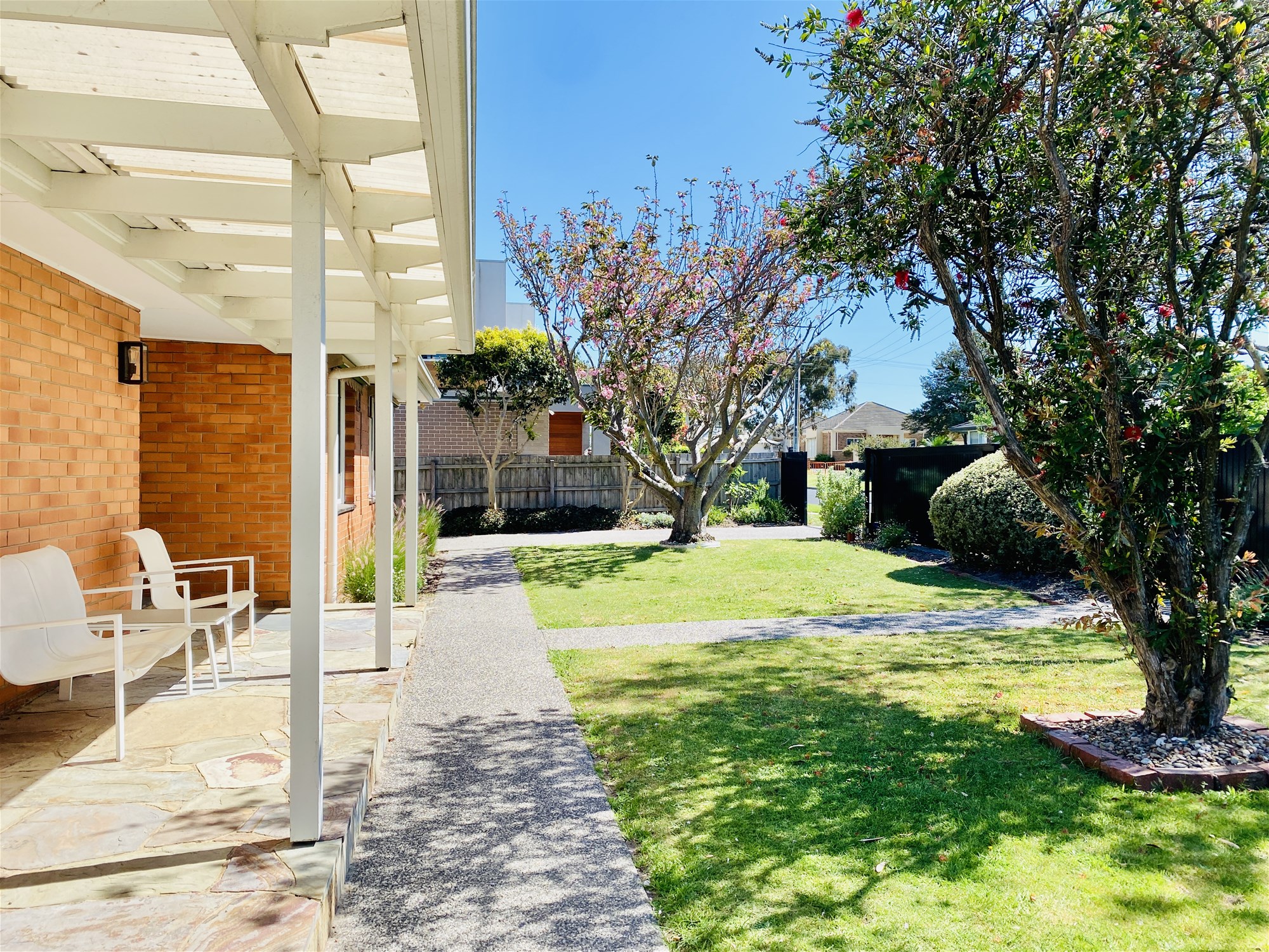 Perfectly positioned in the heart of Mornington, photo 5