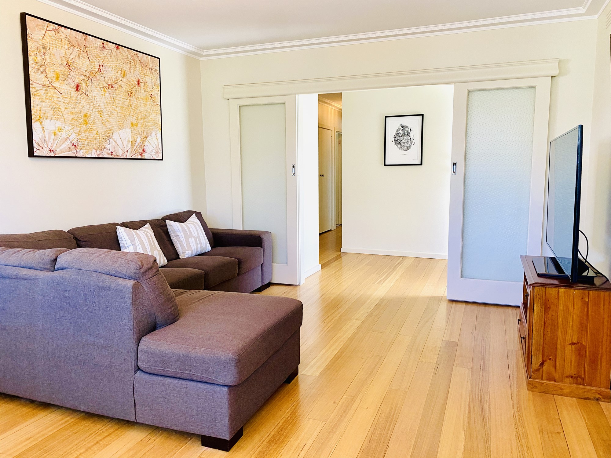 Perfectly positioned in the heart of Mornington, photo 6