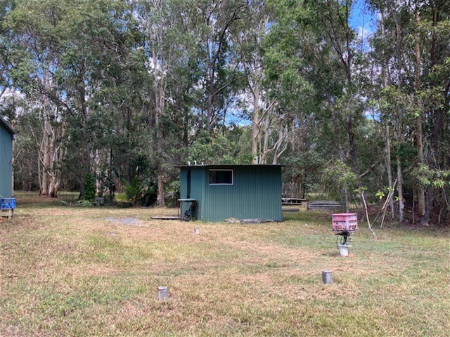 5 ACRES CLOSE TO NOOSA. 6