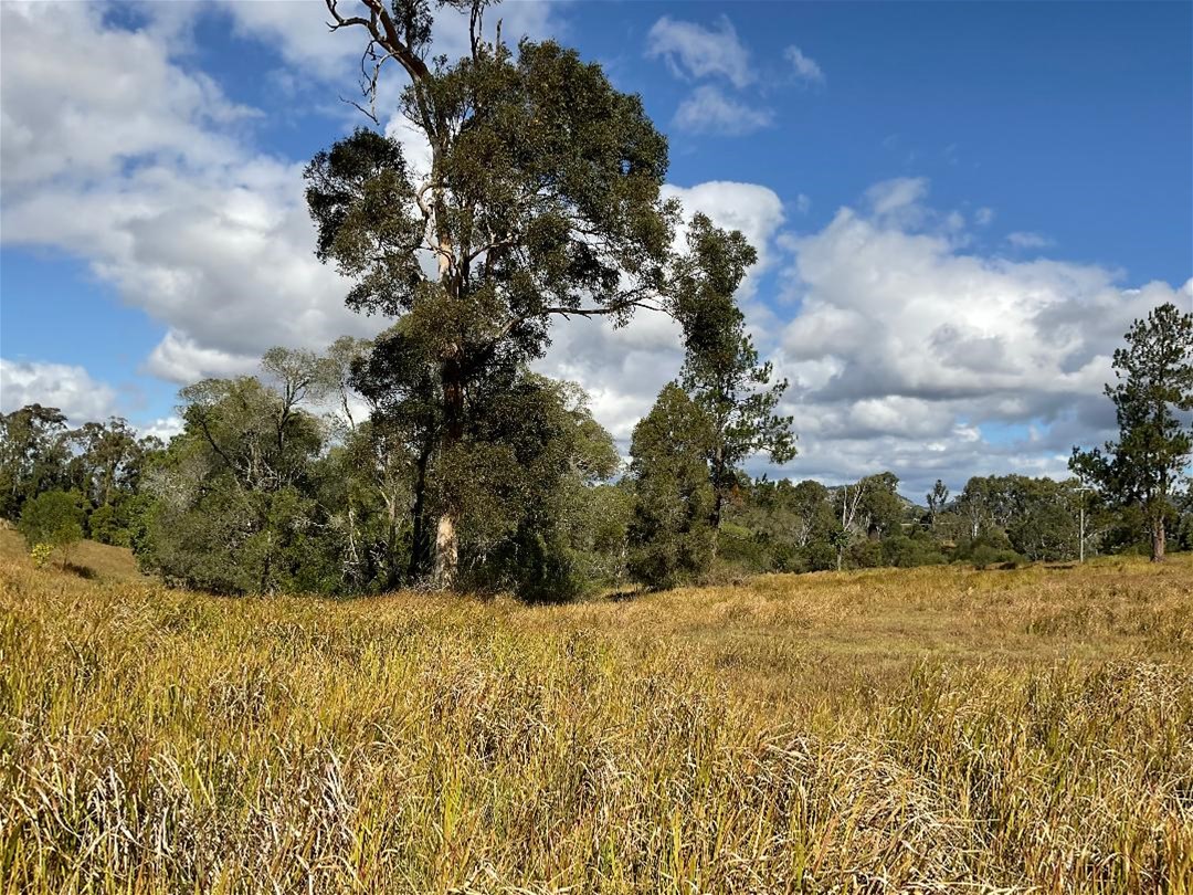Rare Private Land in Prestigous 18