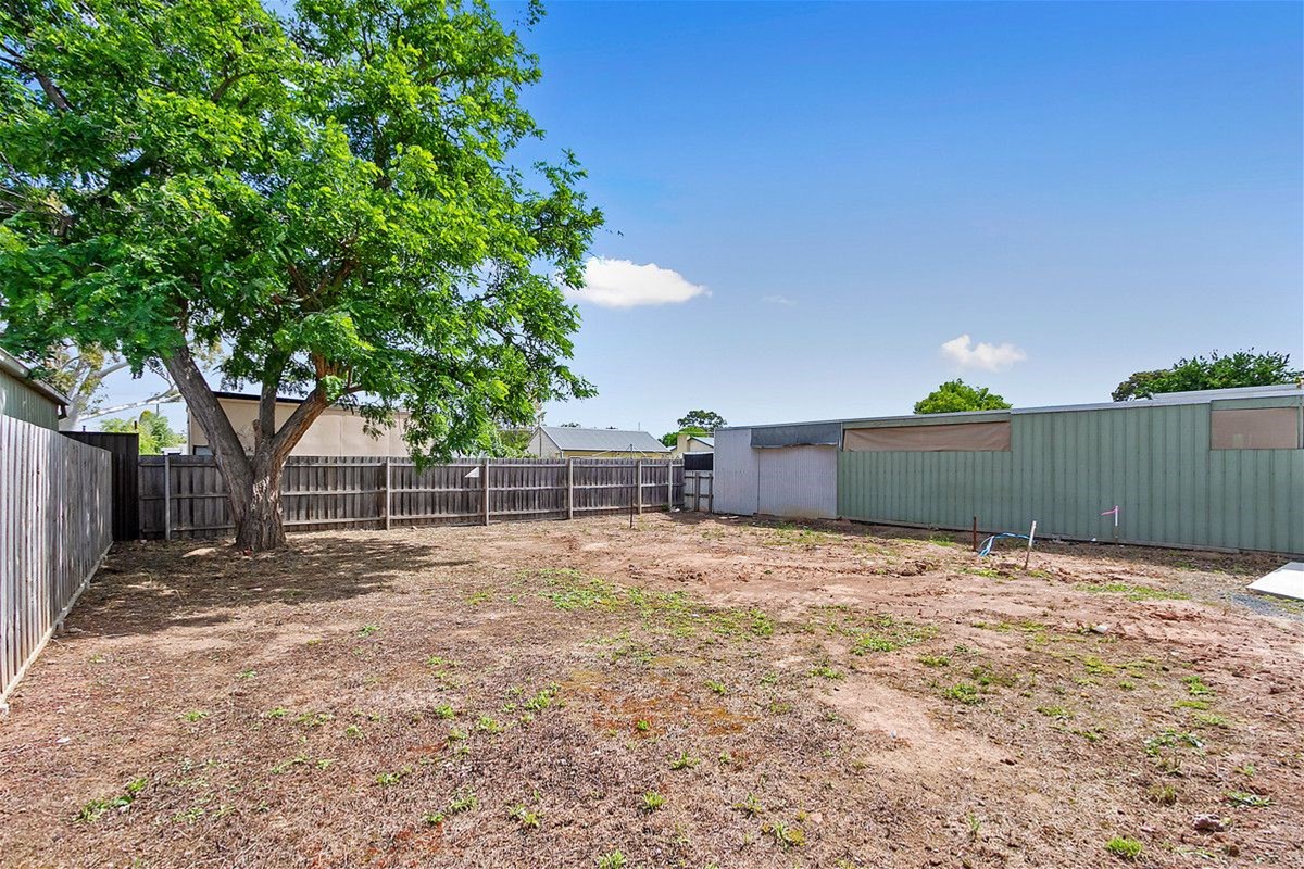Centrally located quiet rear residential 3